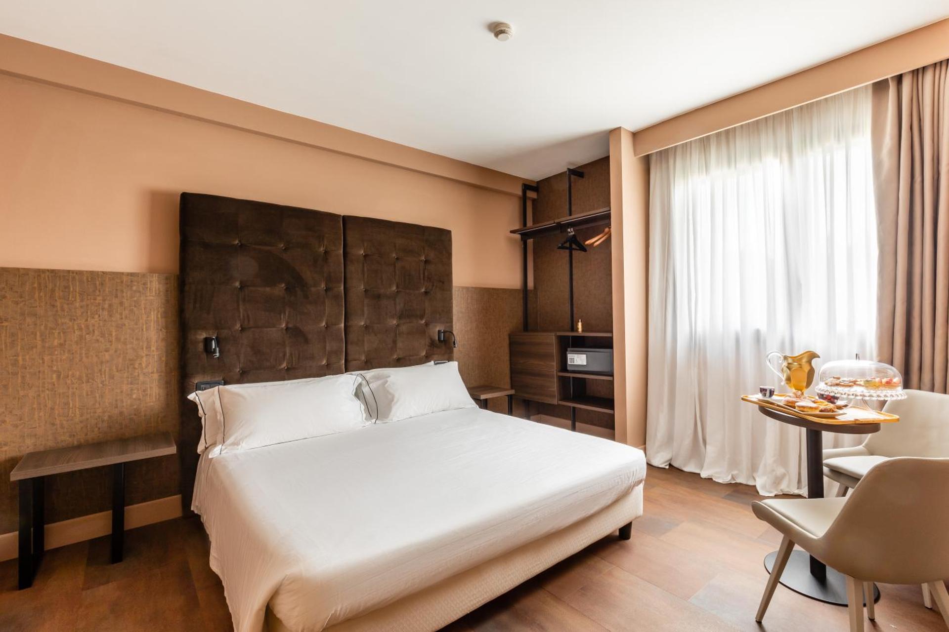 Anusca Palace Hotel - Photo 61