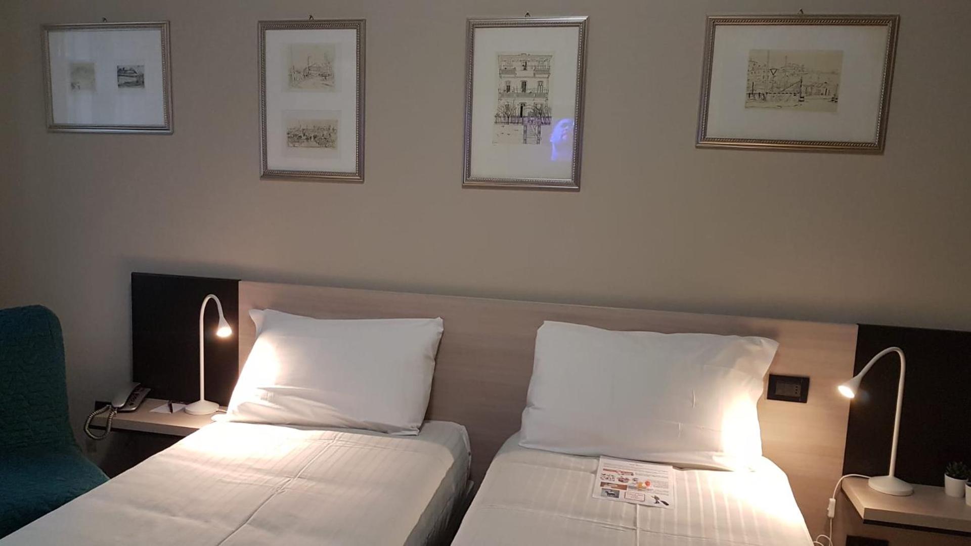 Hotel Gran Torino - Photo 42