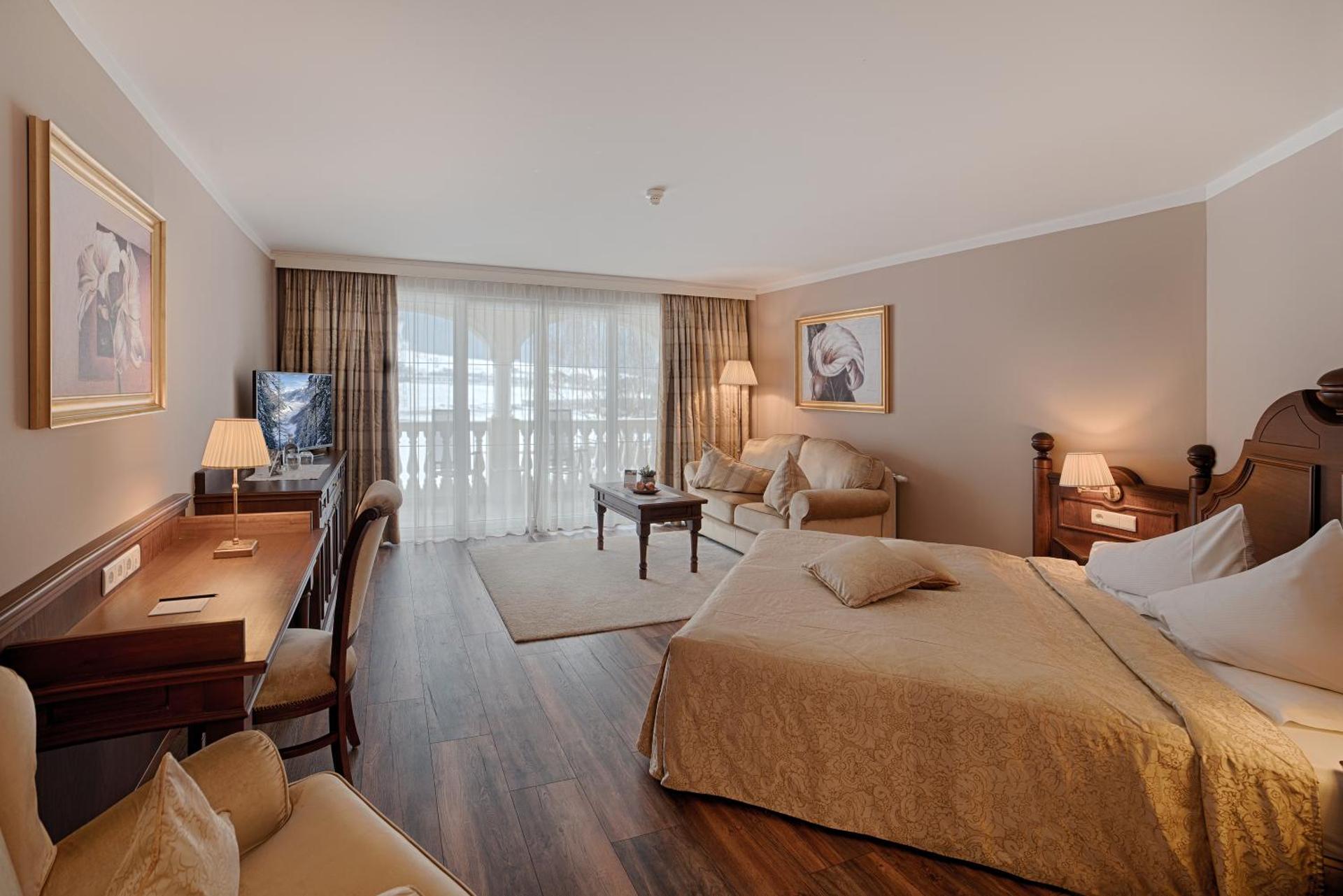 Majestic - Unique Spa Resort - Photo 72