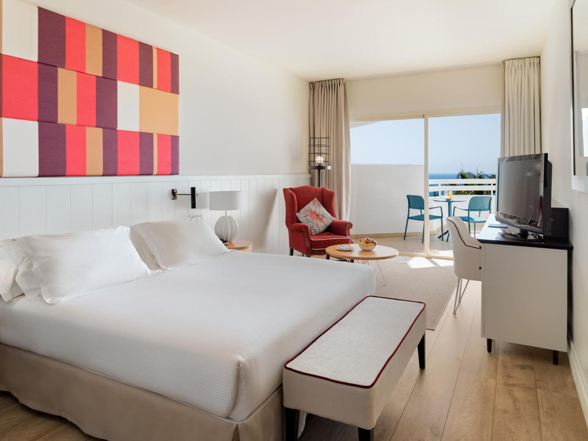 Superior Double or Twin Room with Sea View