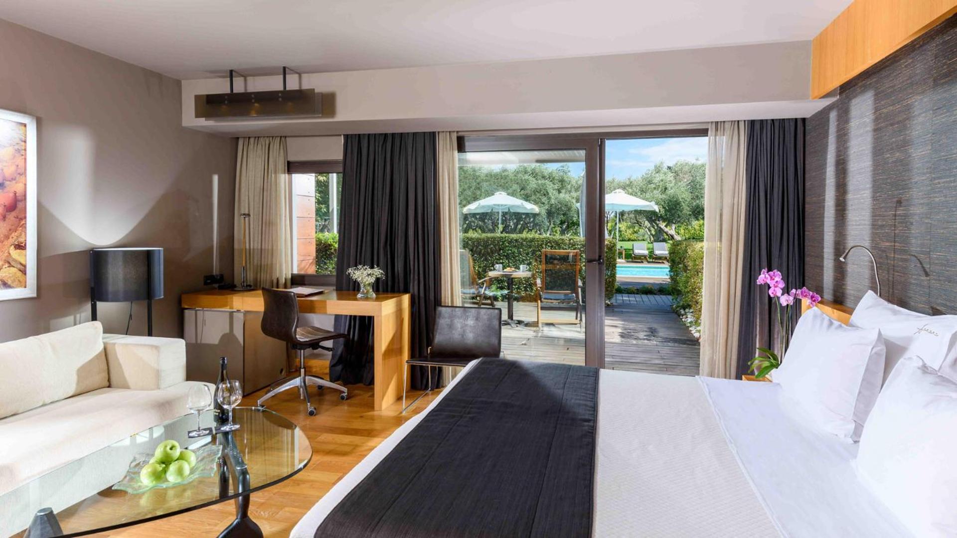 Alexander Beach Hotel & Spa - Photo 36