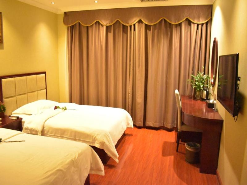 GreenTree Inn Guangzhou Panyu Chimelong Paradise Business Hotel - Photo 6