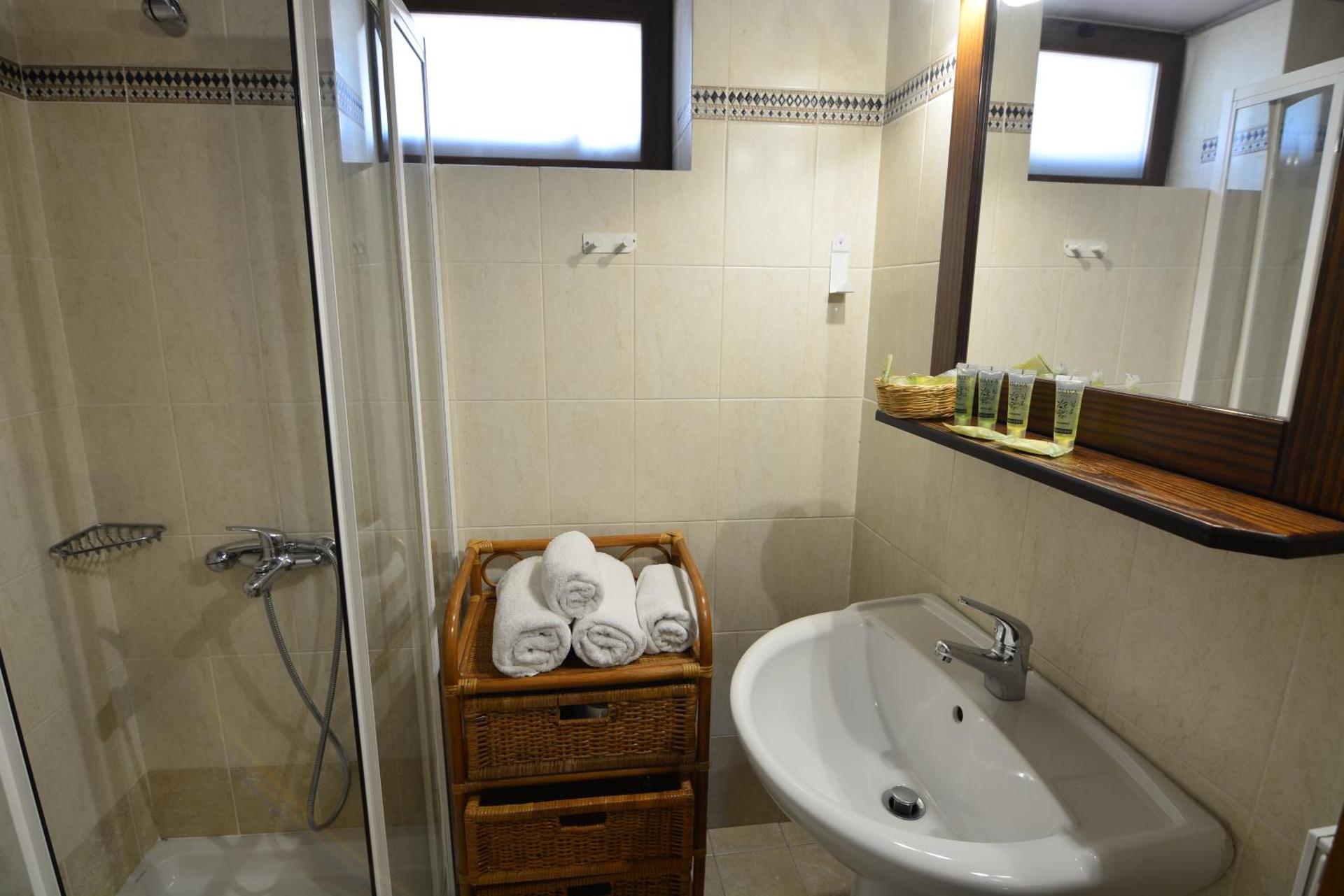 Georgio's V Chalet Kalavrita - Photo 21