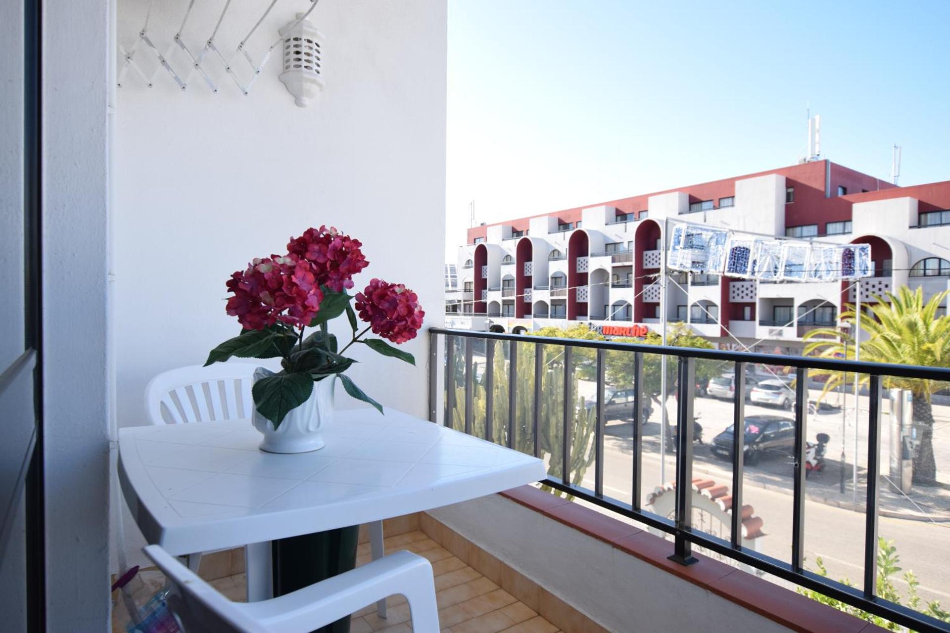Apartamentos Carruna - Photo 49