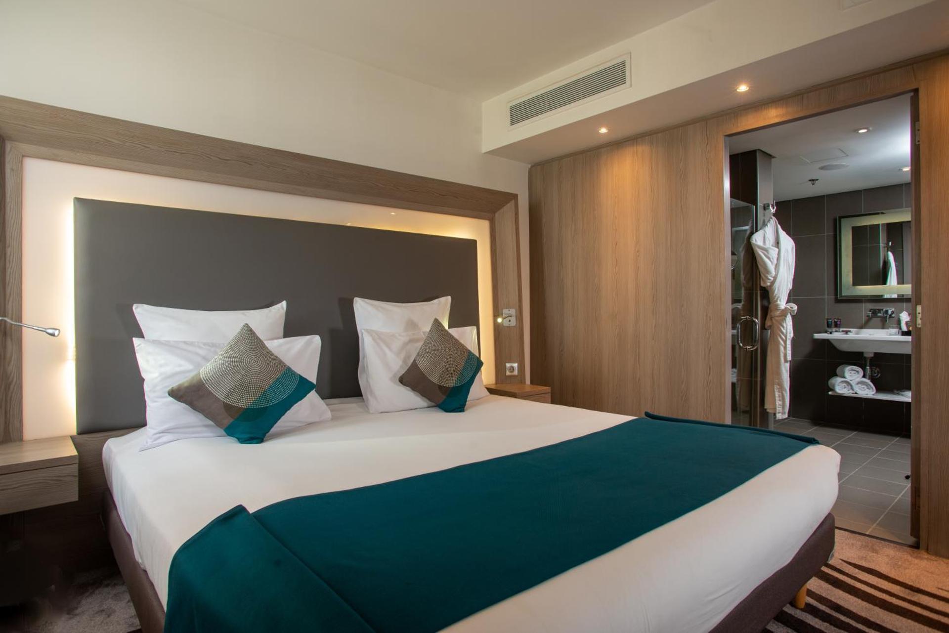 Novotel Cairo Airport - Photo 33