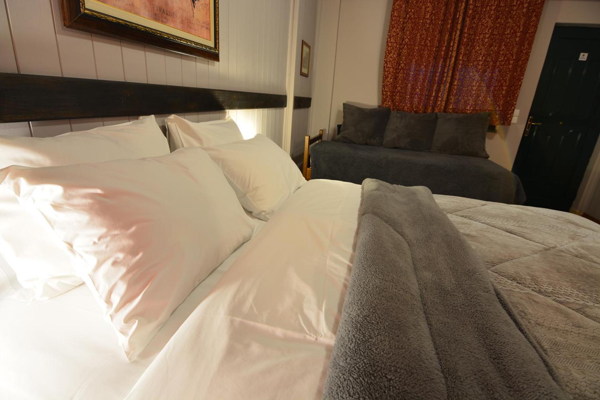 Aphrodite's Inn Kalavrita - Photo 7