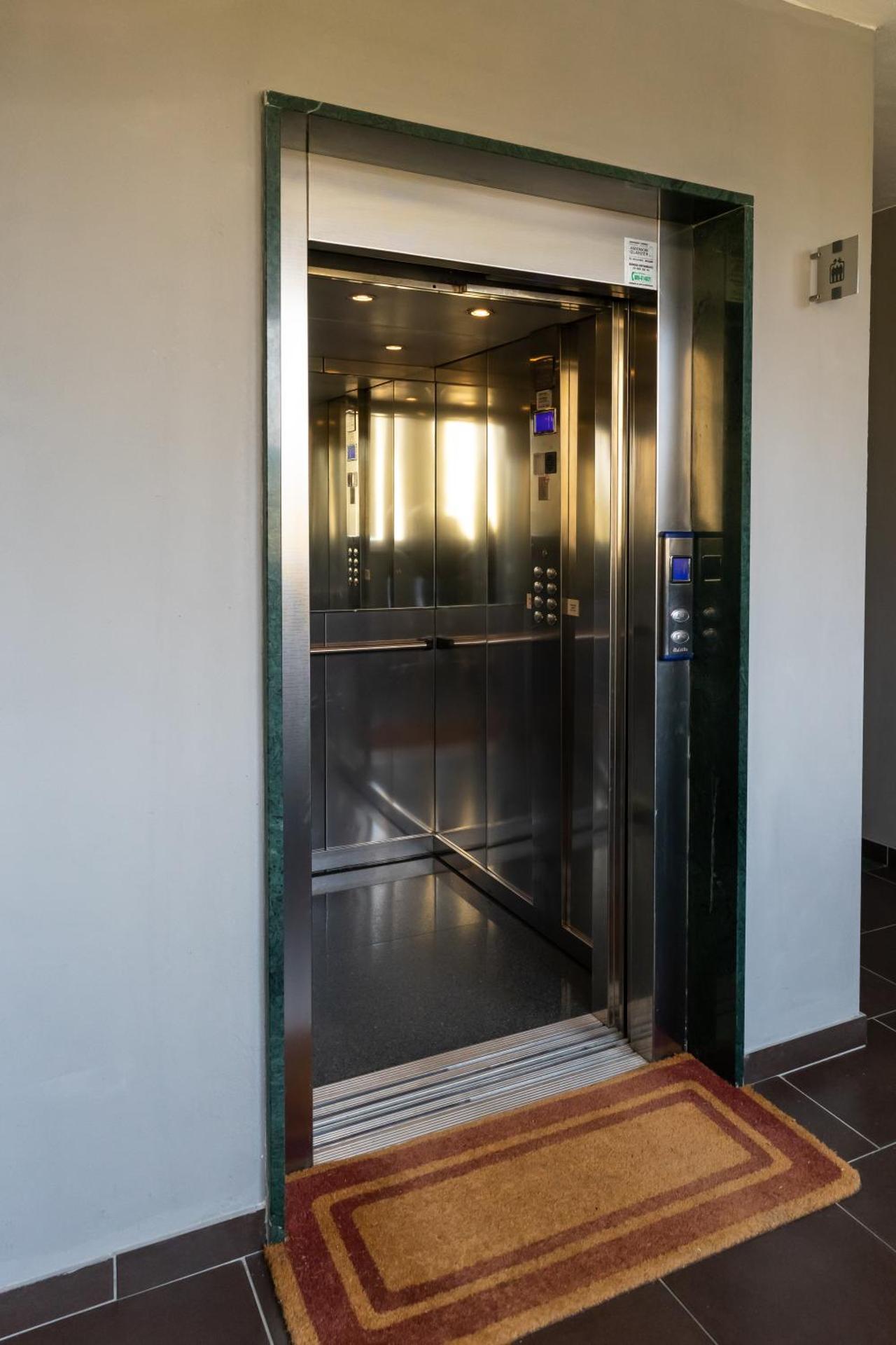 Hotel Fiera Rho - Photo 14