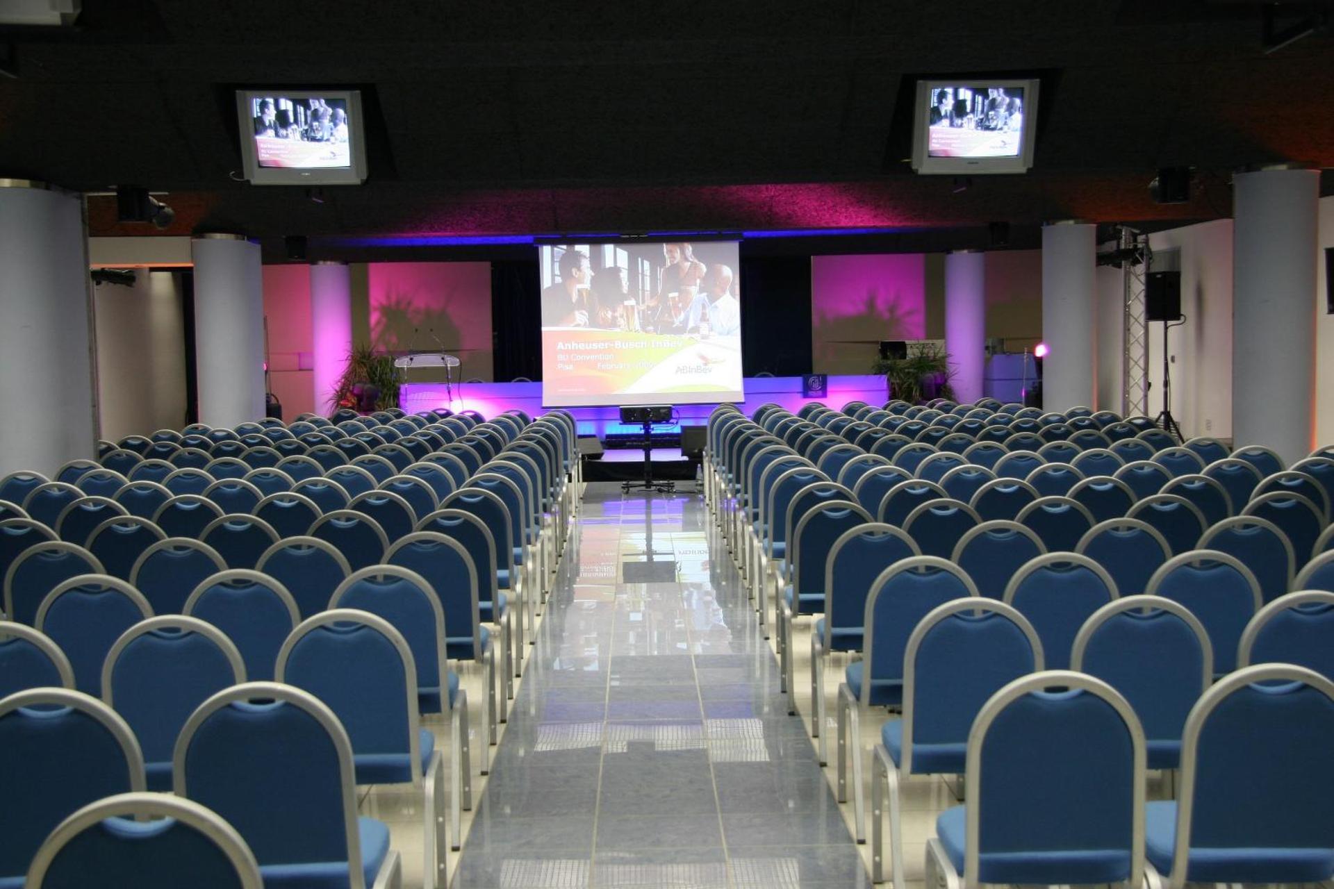 Grand Hotel Continental - Photo 10
