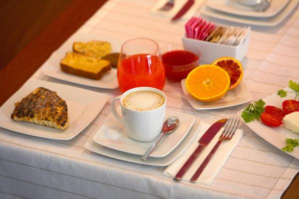 Hotel Messenion - Photo 4