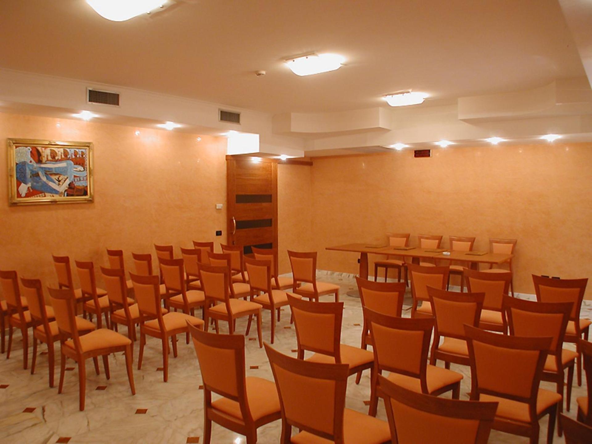 Hotel Dimora Adriana - Photo 11