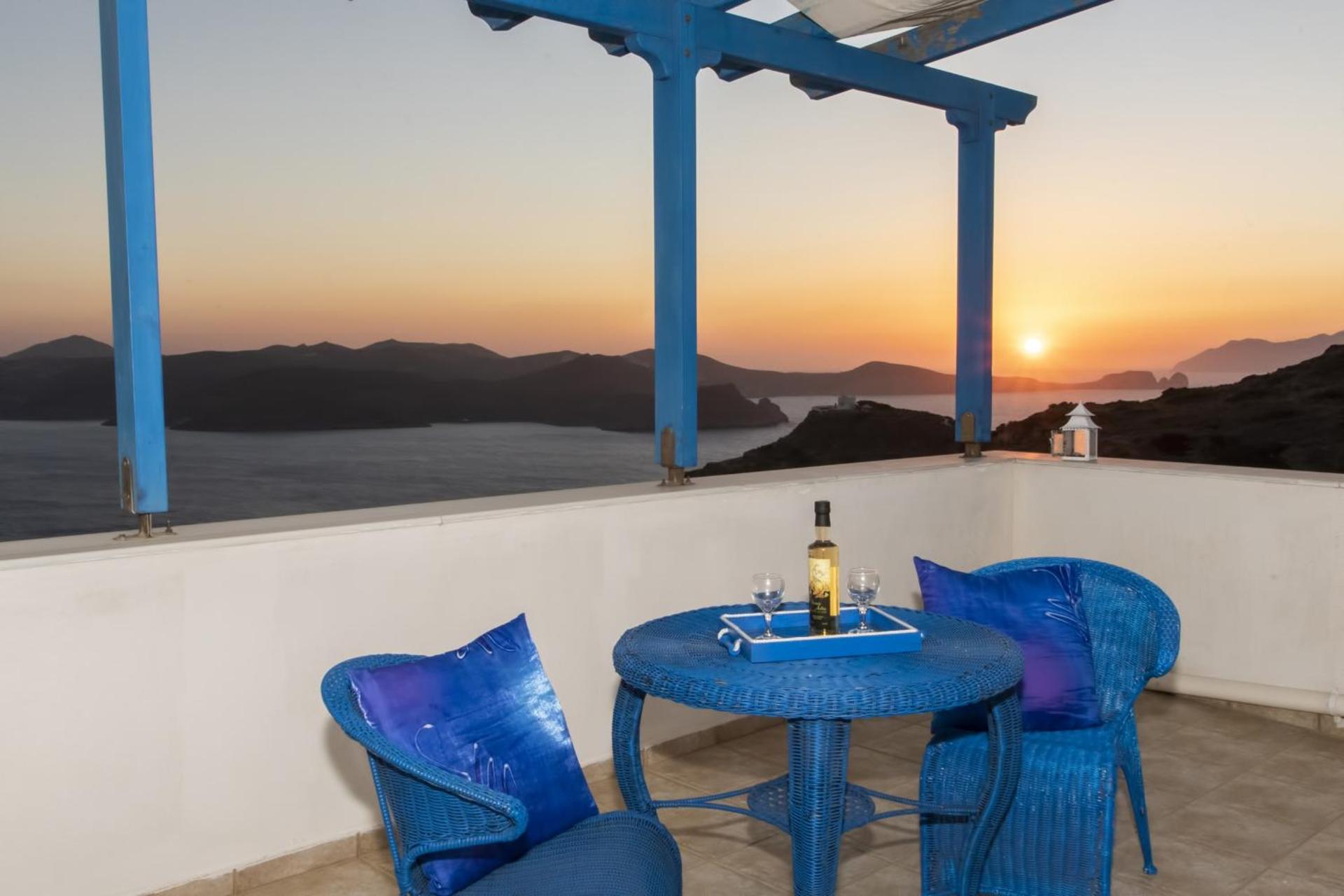 Milos Sunset Home - Photo 24