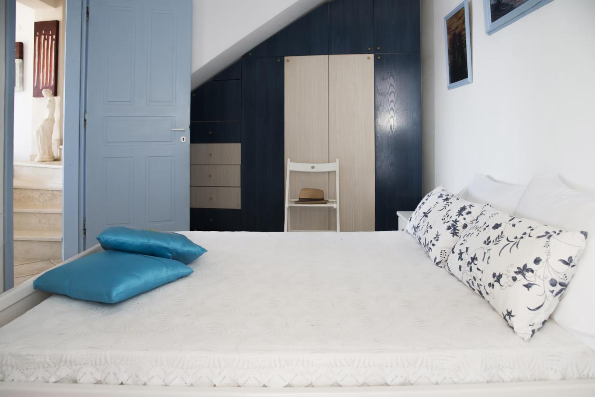 Milos Sunset Home - Photo 23