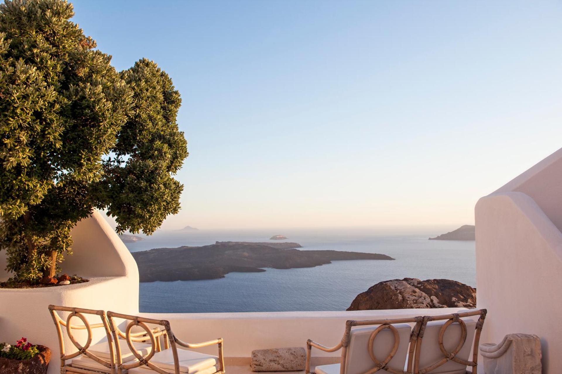 The Tsitouras Collection - Photo 18