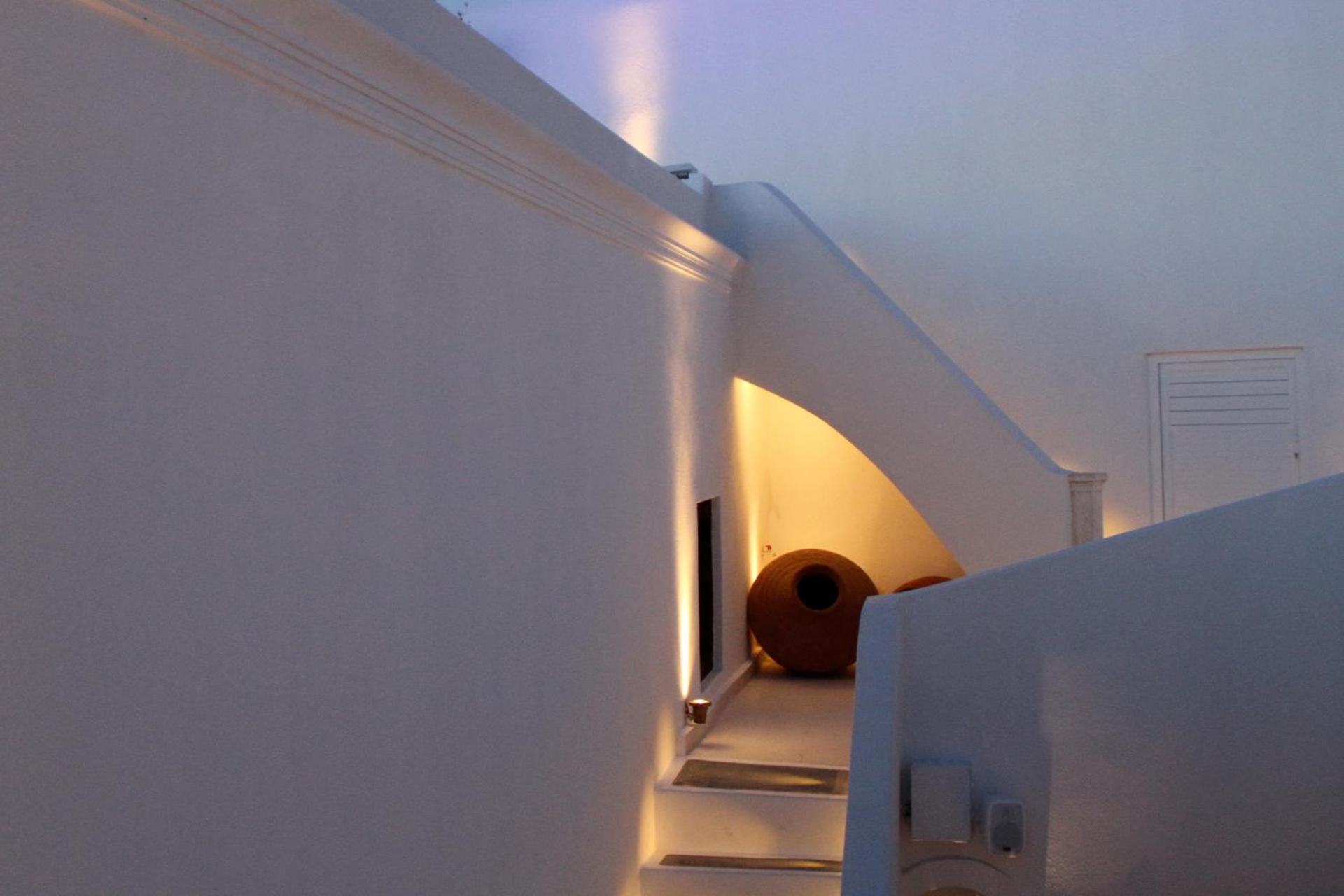 The Tsitouras Collection - Photo 25