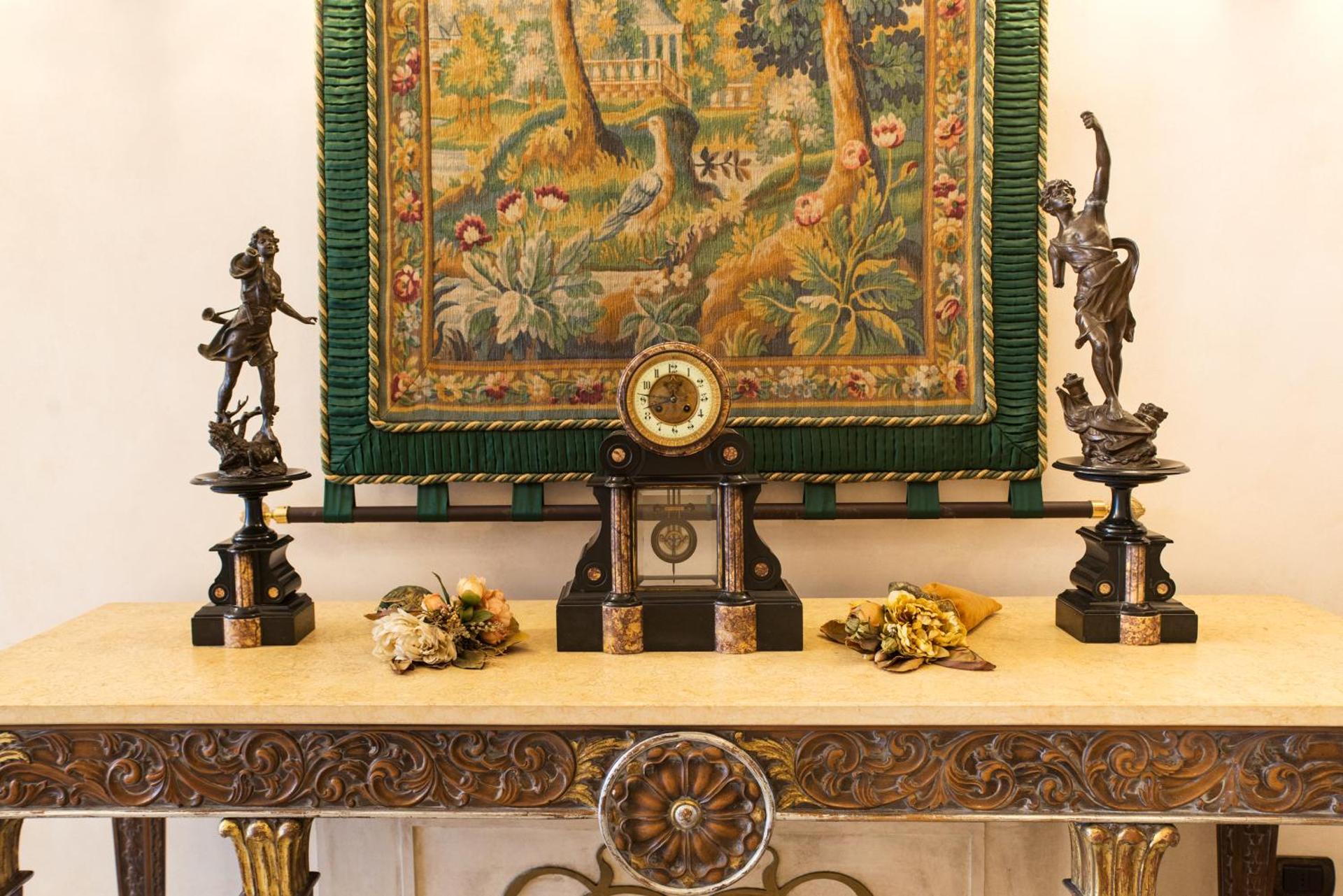 Liberty Hotel - Photo 12