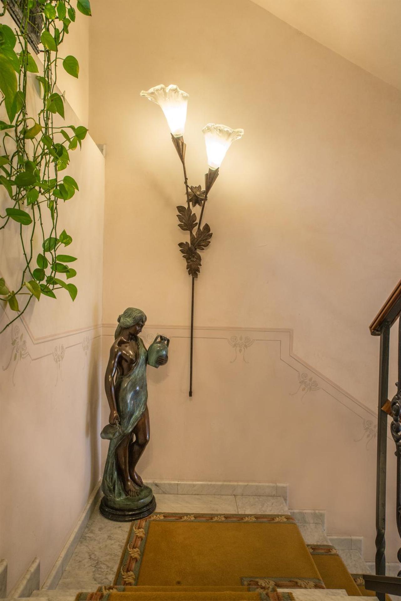 Liberty Hotel - Photo 17