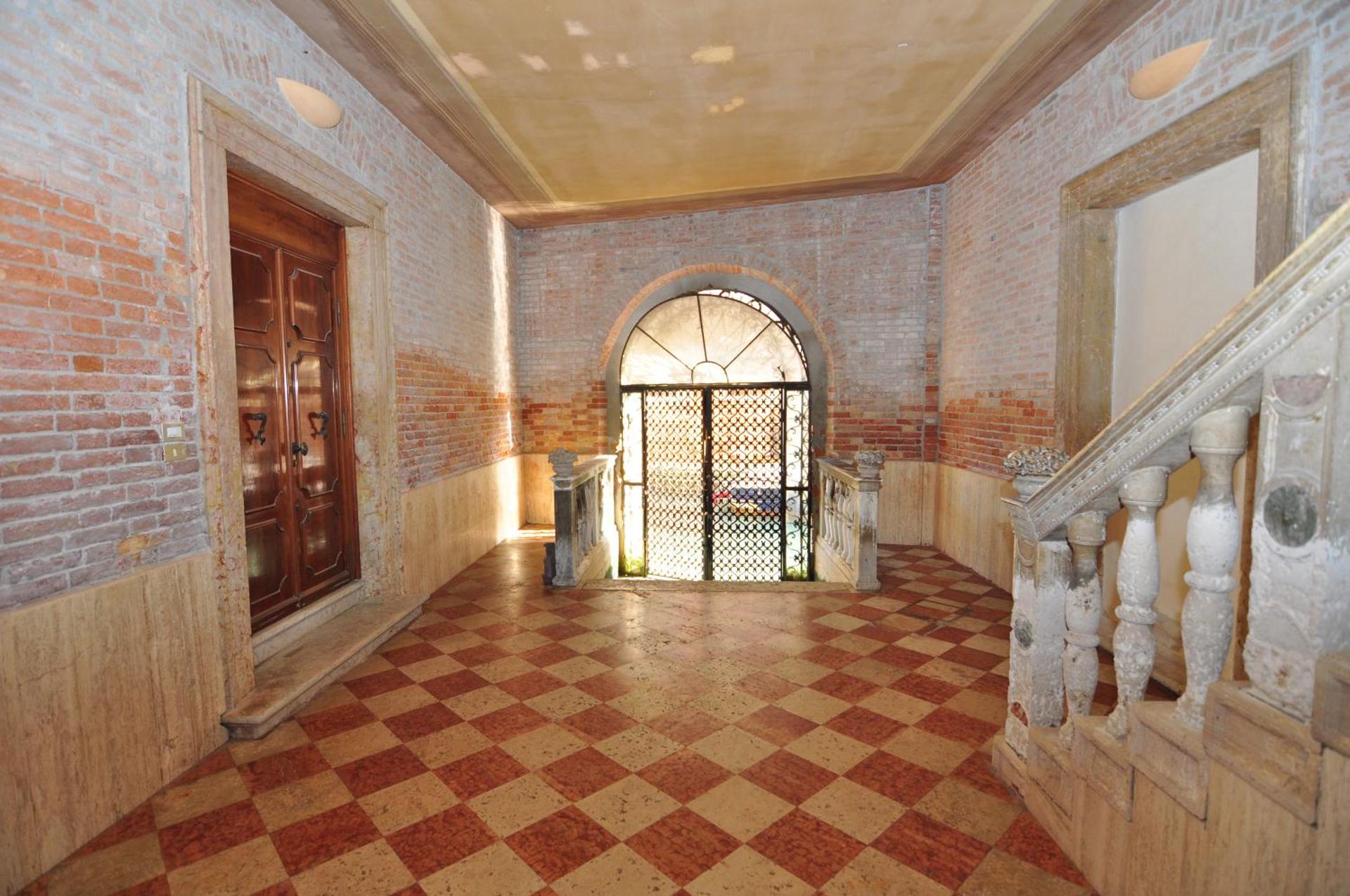 Casa Dei Pittori Venice Apartments - Photo 26
