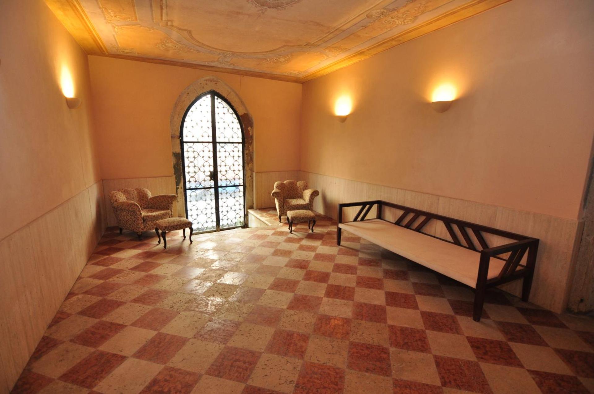 Casa Dei Pittori Venice Apartments - Photo 25