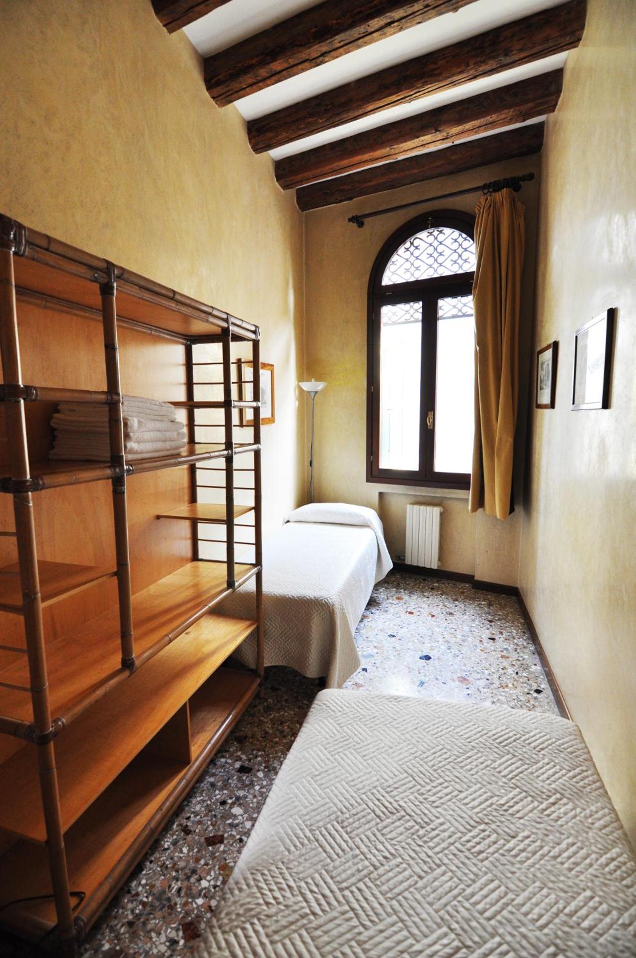 Casa Dei Pittori Venice Apartments - Photo 13