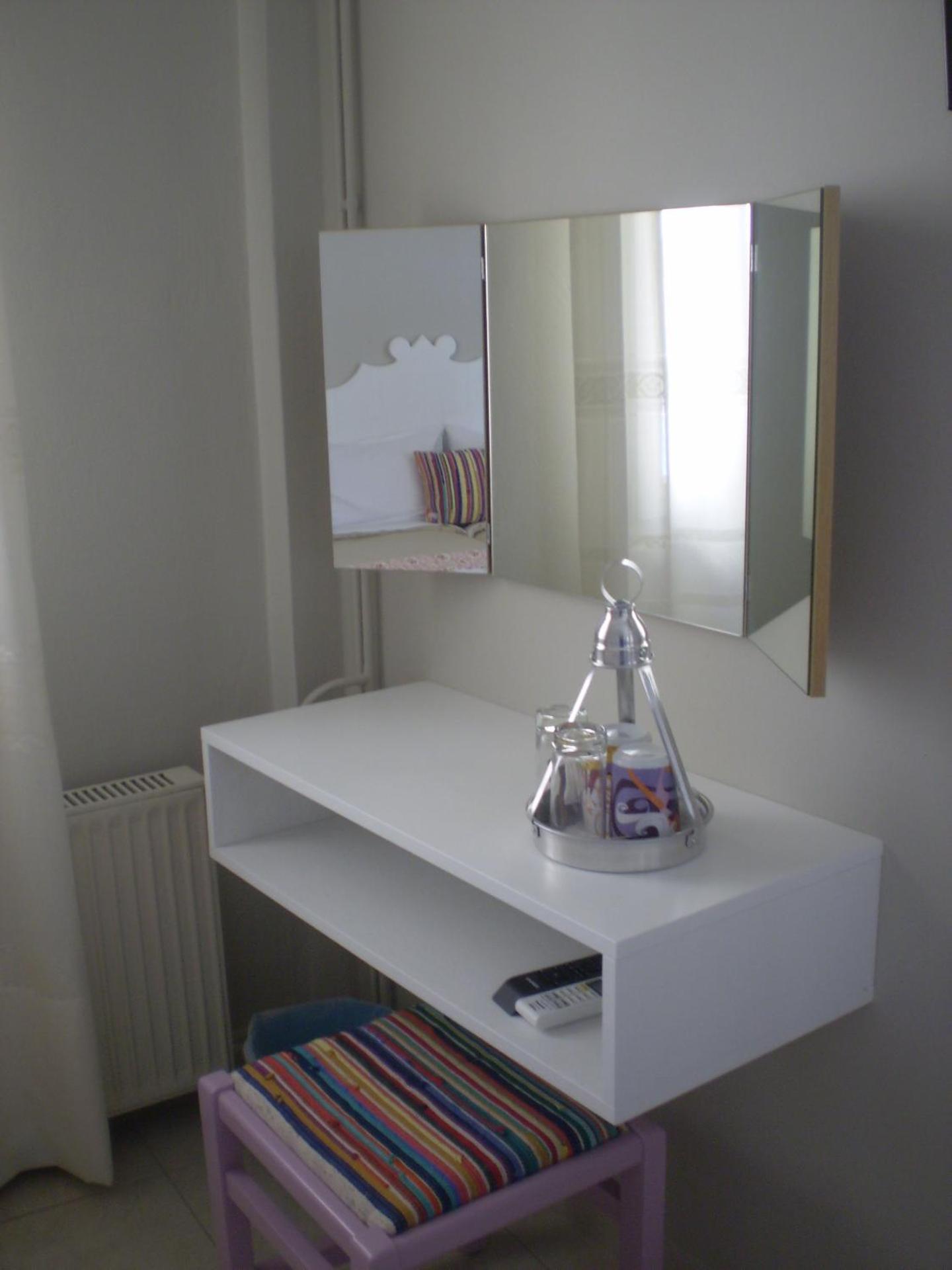 Double or Twin Room - Photo 4