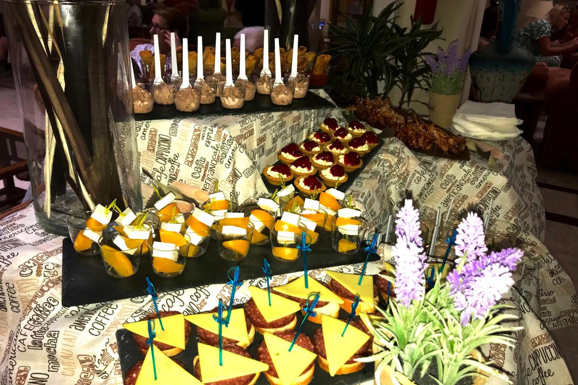 Avlida Hotel - Photo 121