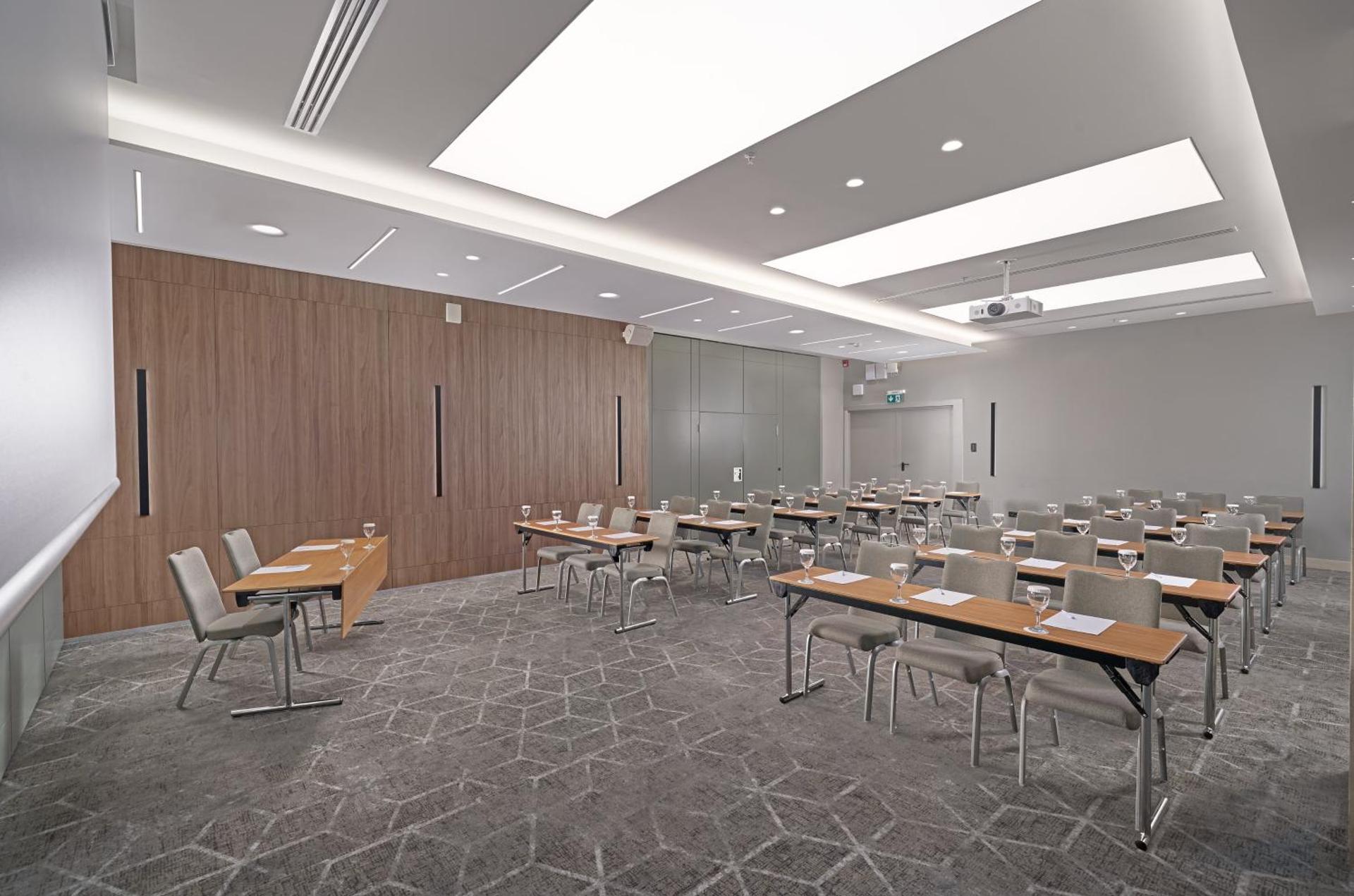 Crowne Plaza Athens City Centre by IHG - Photo 154