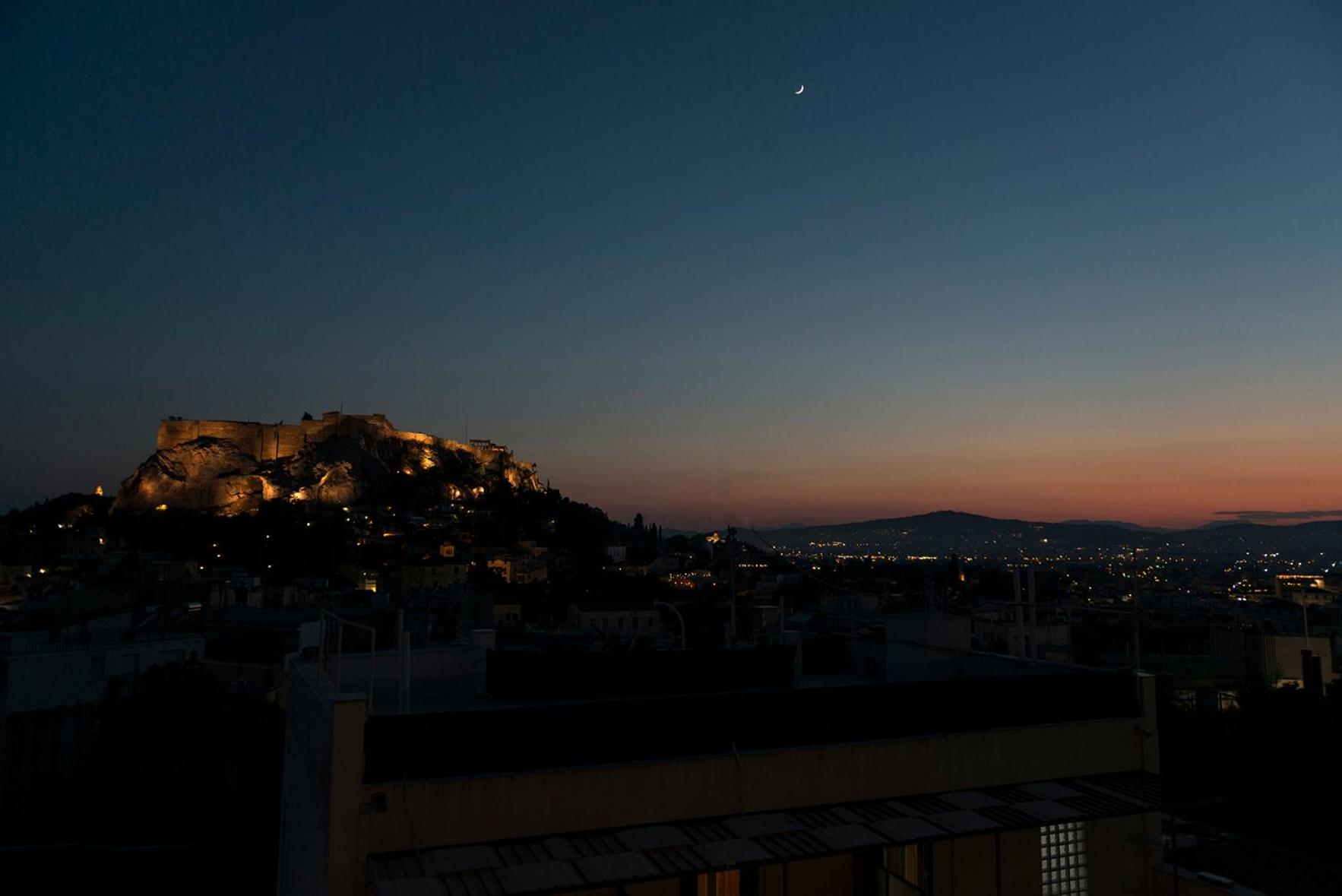 Hotel Adonis Athens - Photo 22