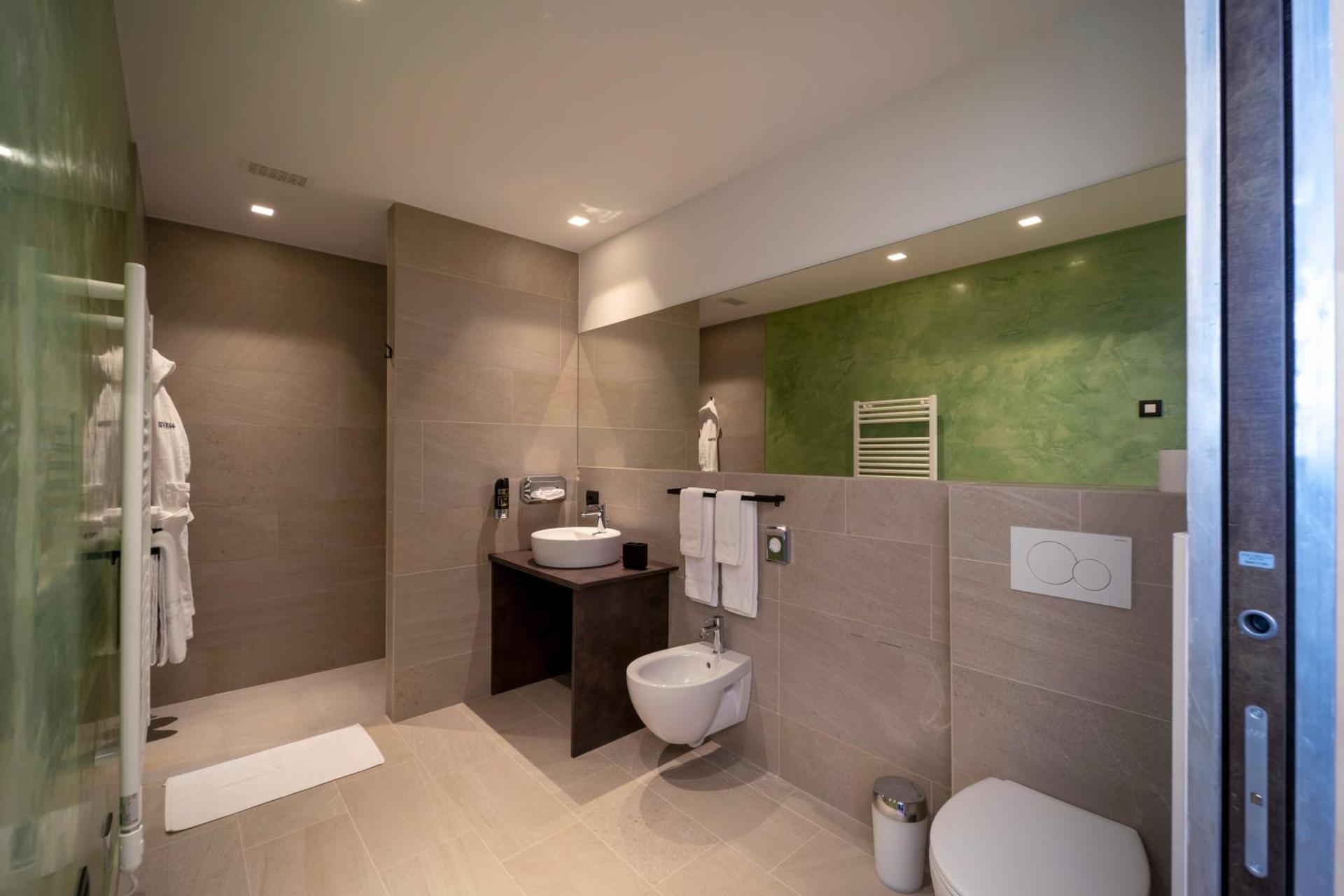 Alpen Resort Bivio - Photo 53