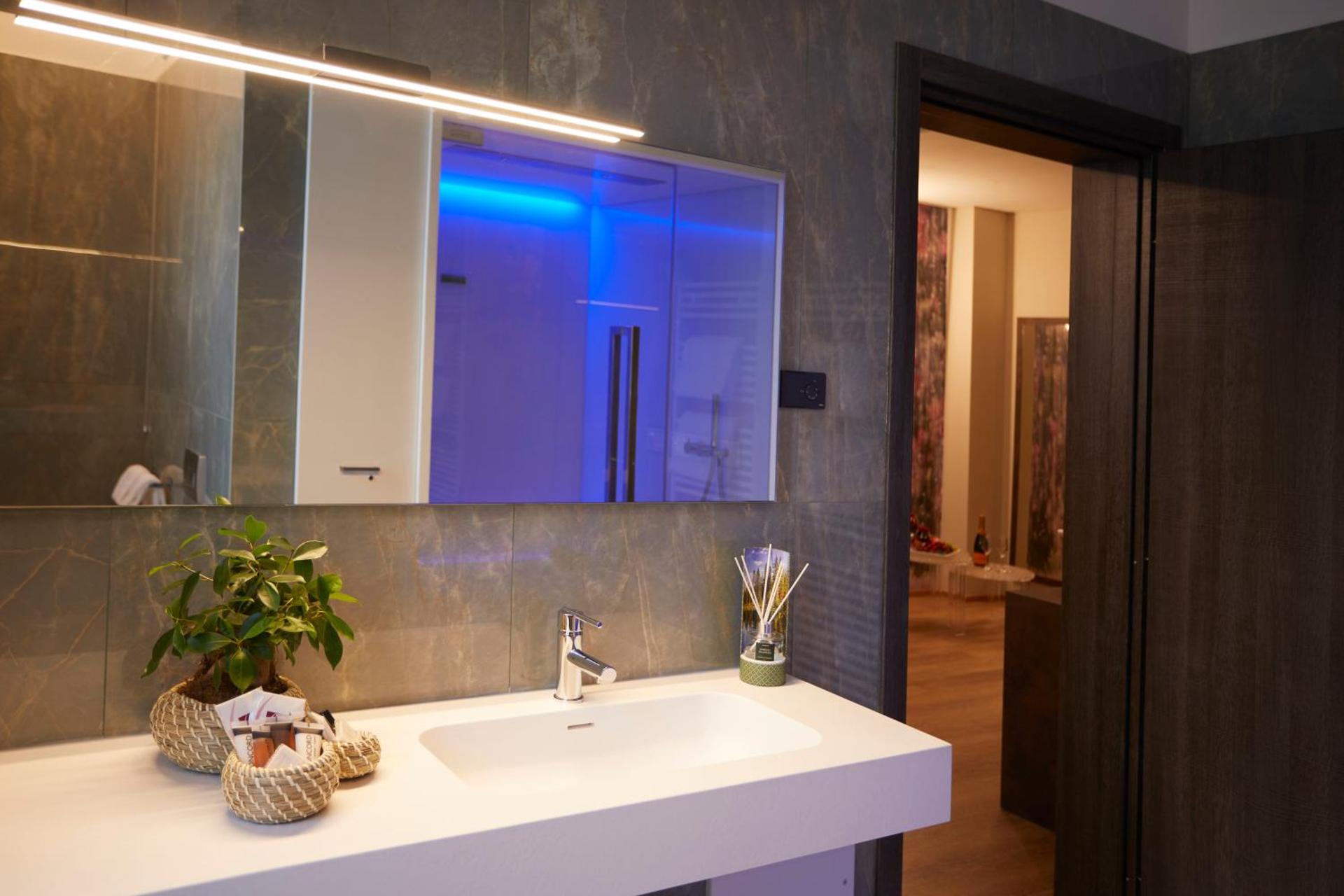 Hotel Concord - Photo 32