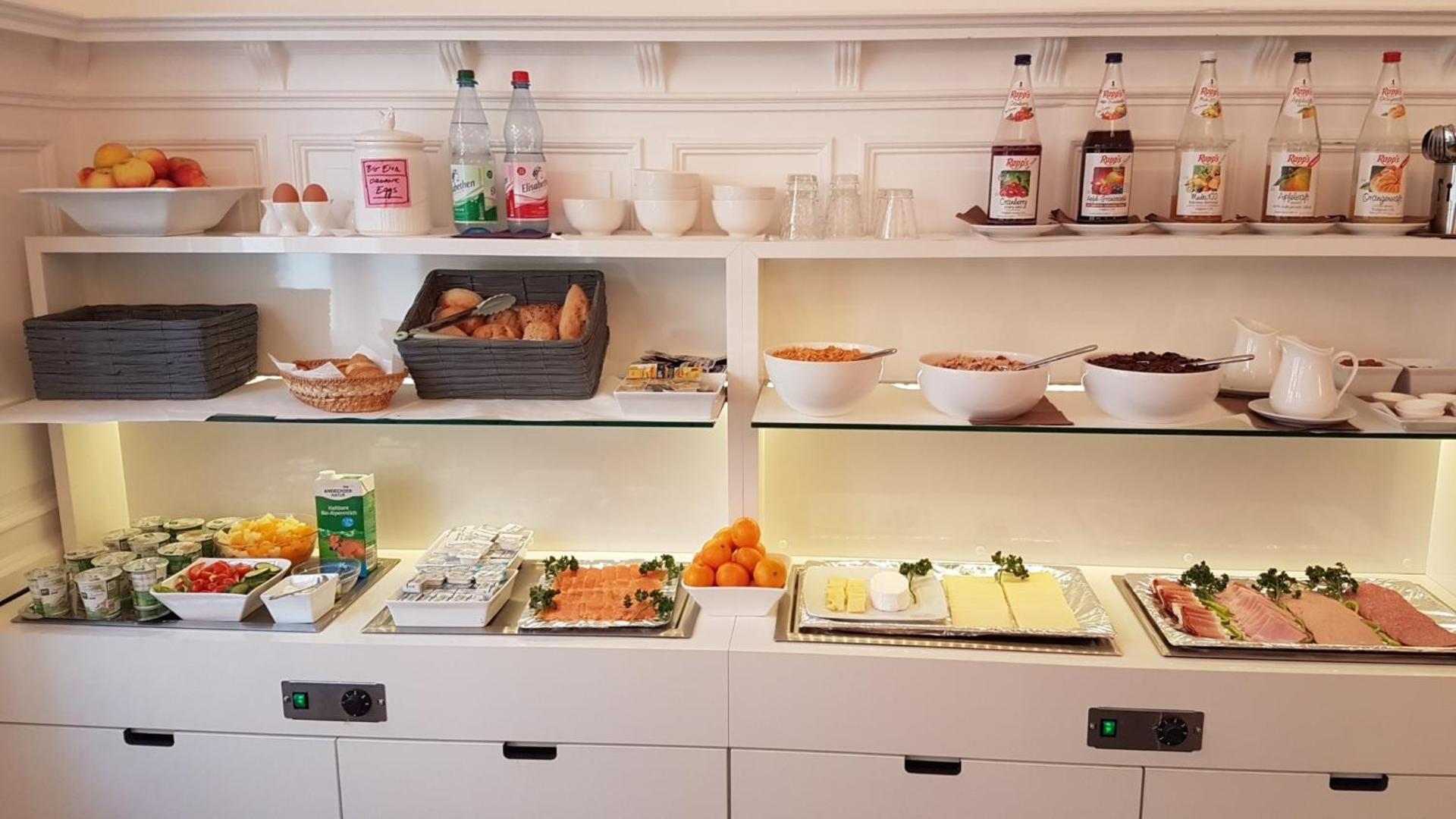 Hotel Cristall - Frankfurt City - Photo 20