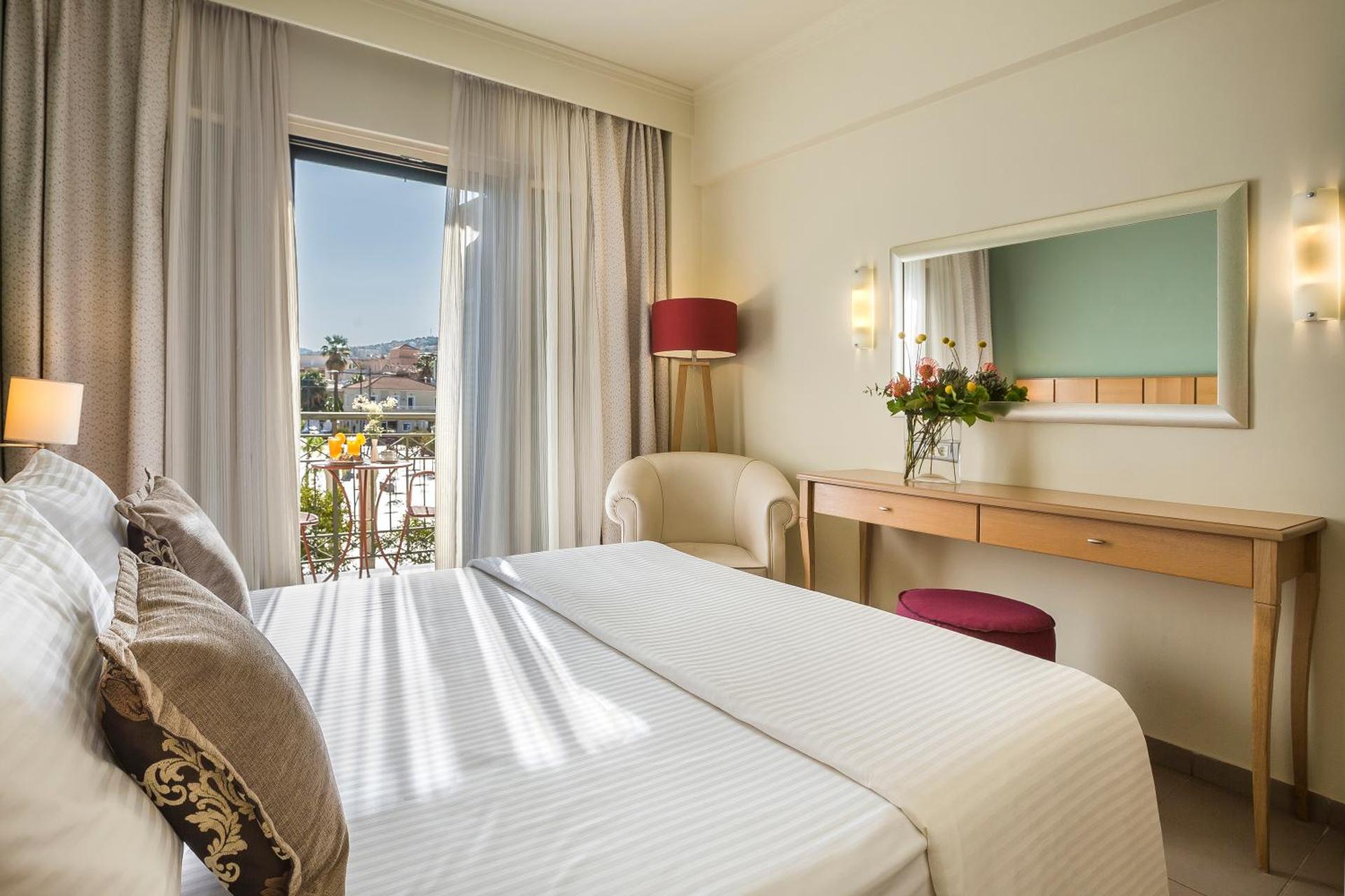 Ionian Plaza Hotel & Spa - Photo 6