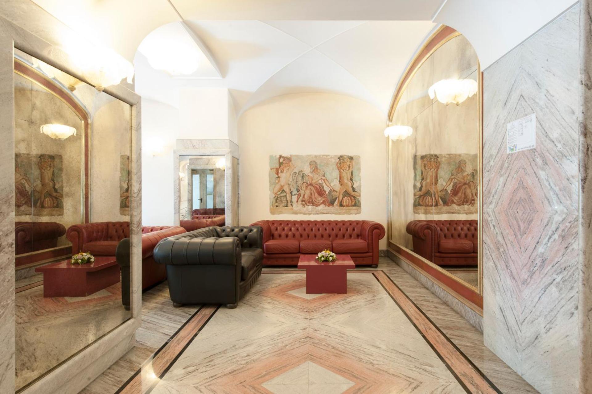 Hotel Esplanade - Photo 38