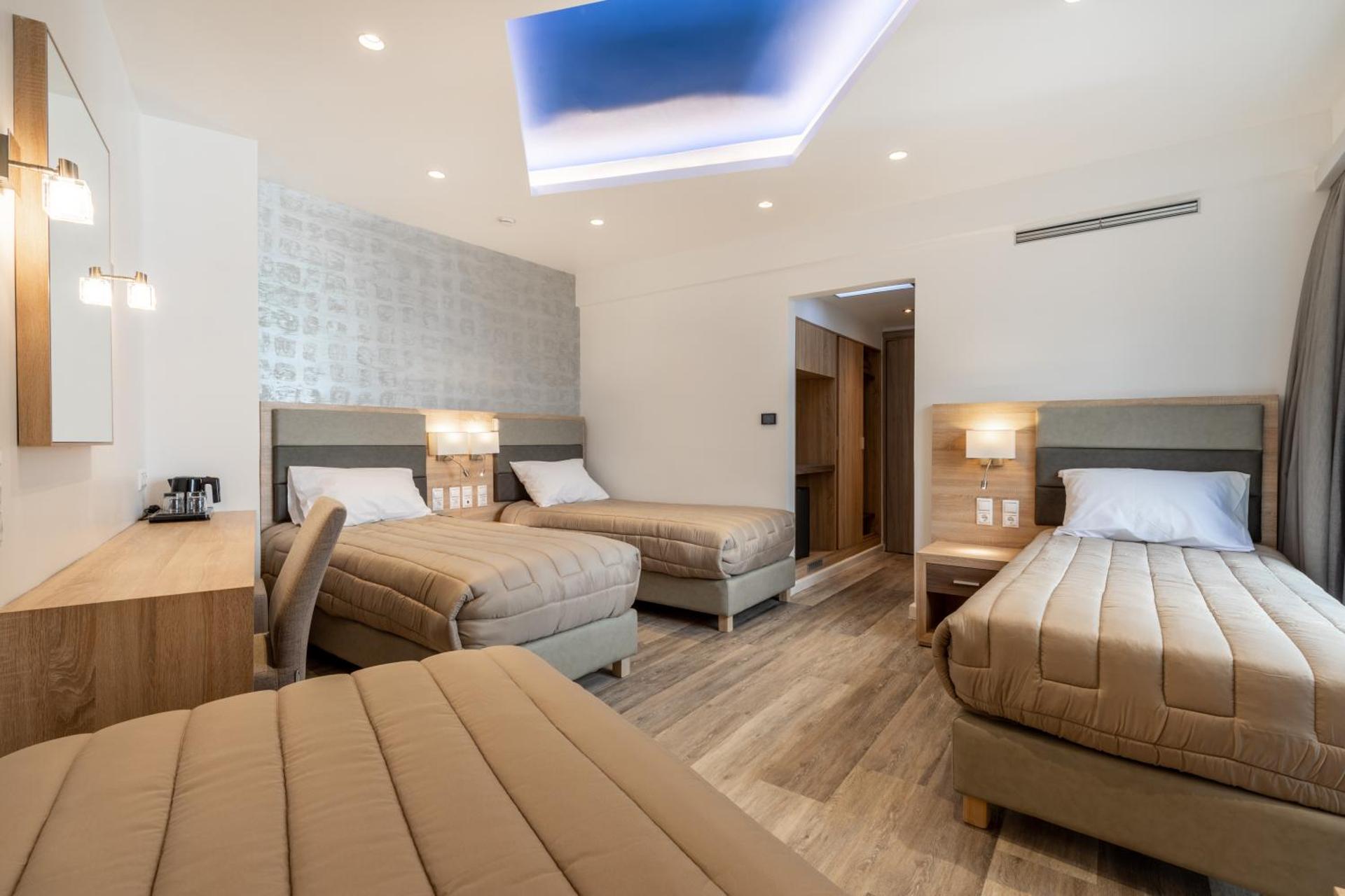 Xenophon Hotel - Photo 3