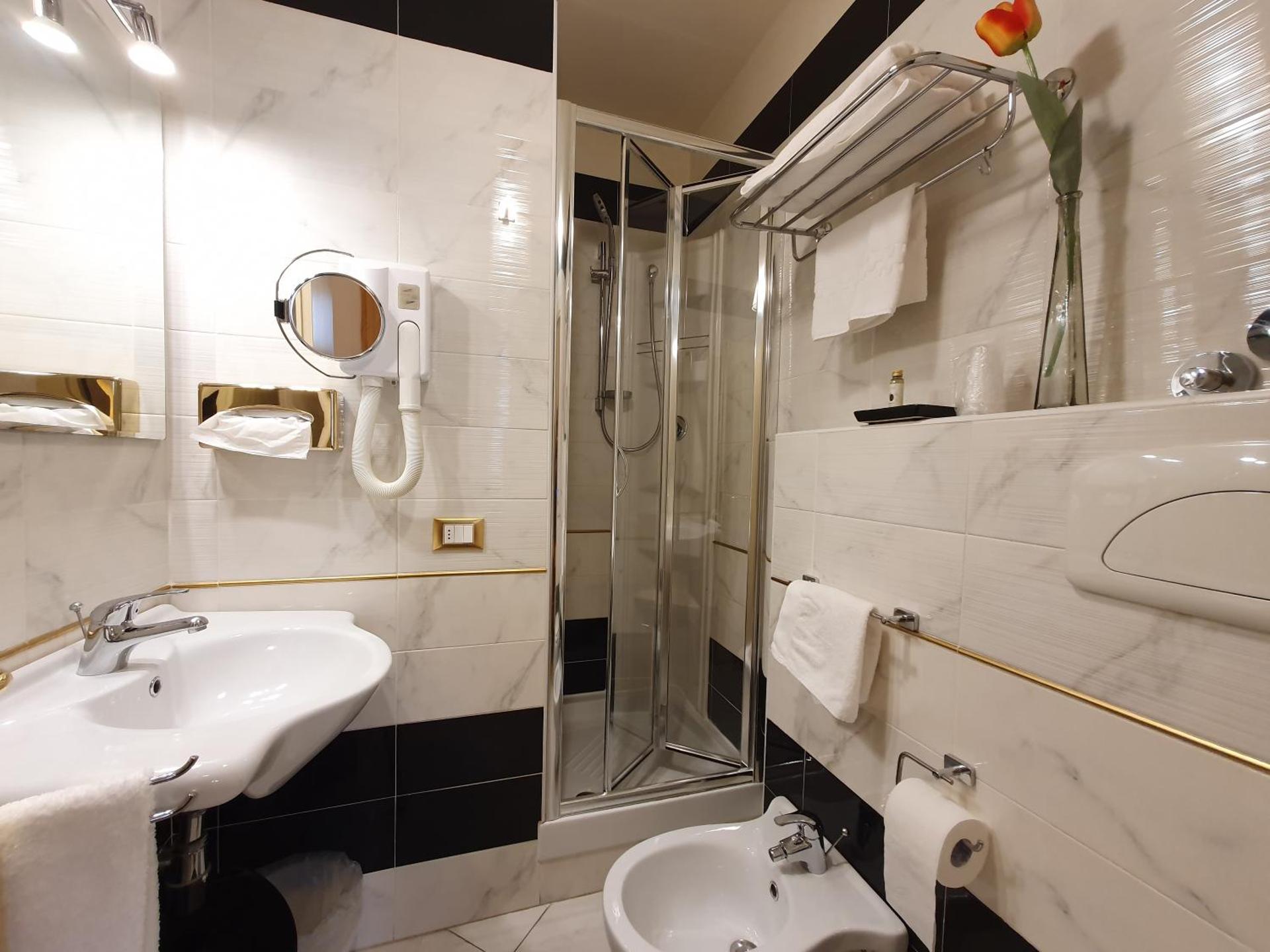 Hotel Continentale - Photo 111