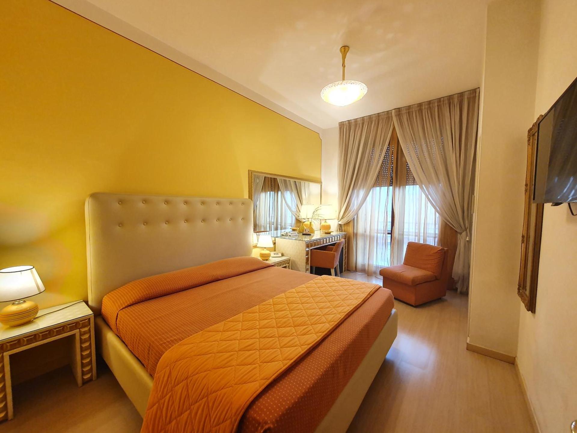 Hotel Continentale - Photo 108