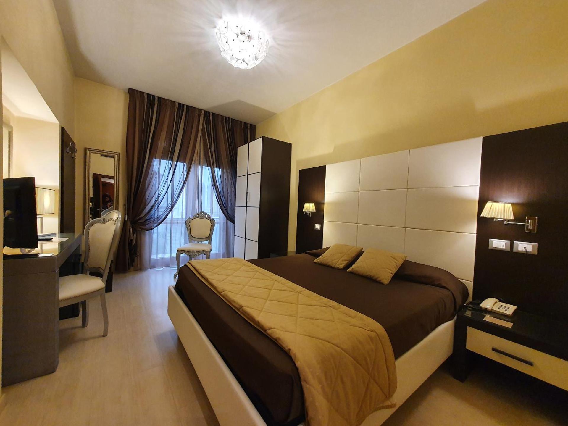 Hotel Continentale - Photo 105