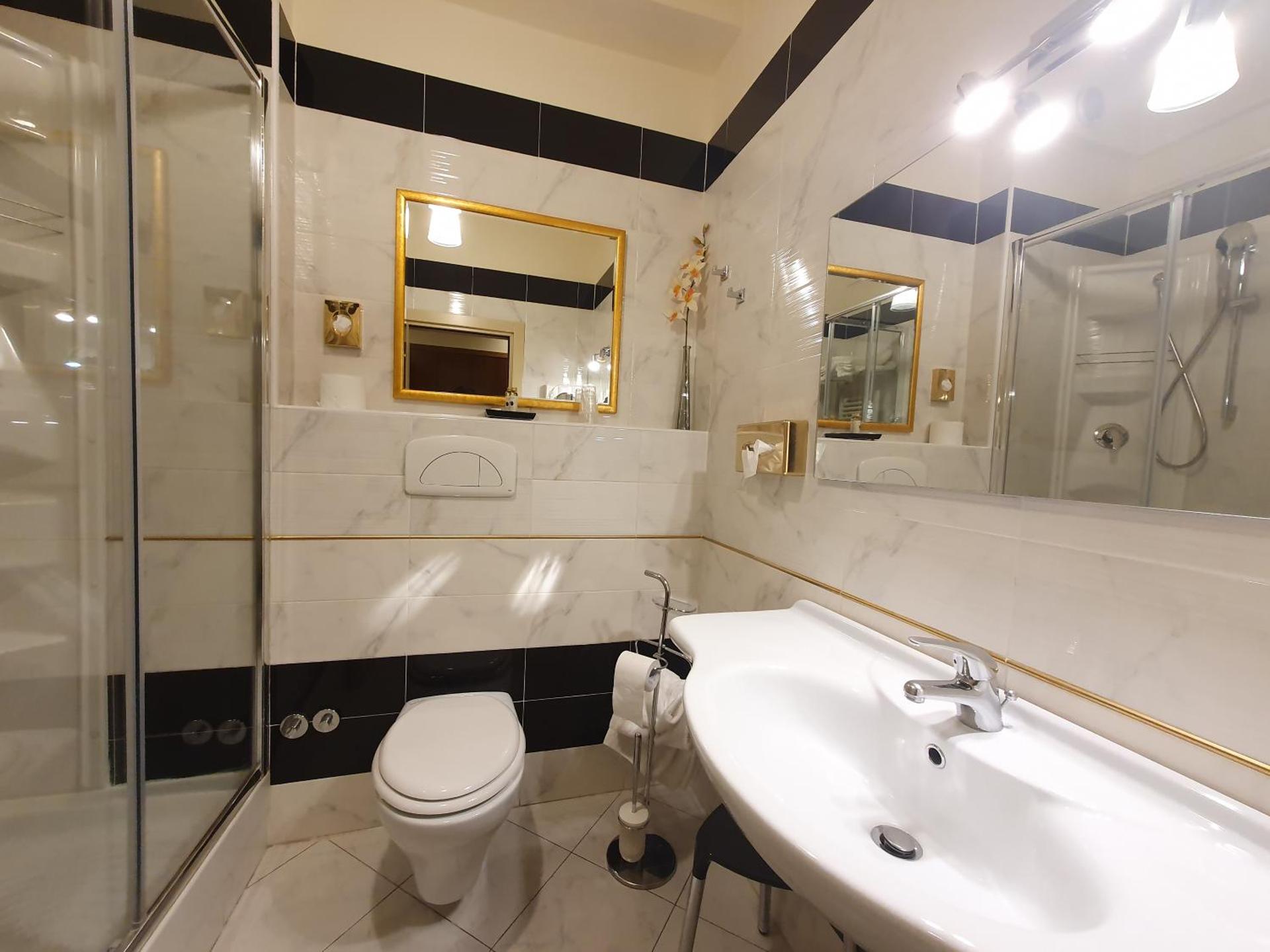 Hotel Continentale - Photo 104