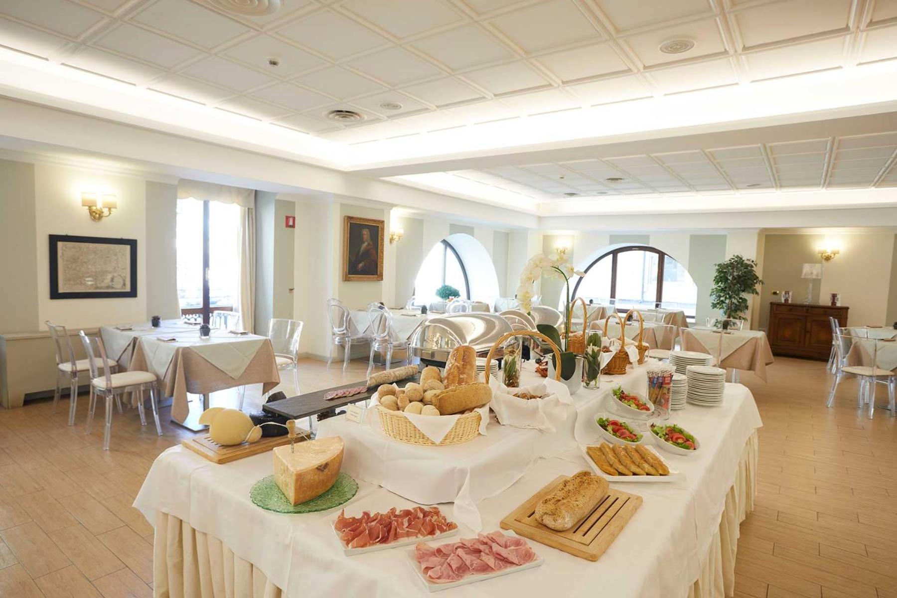 Hotel Concord - Photo 47