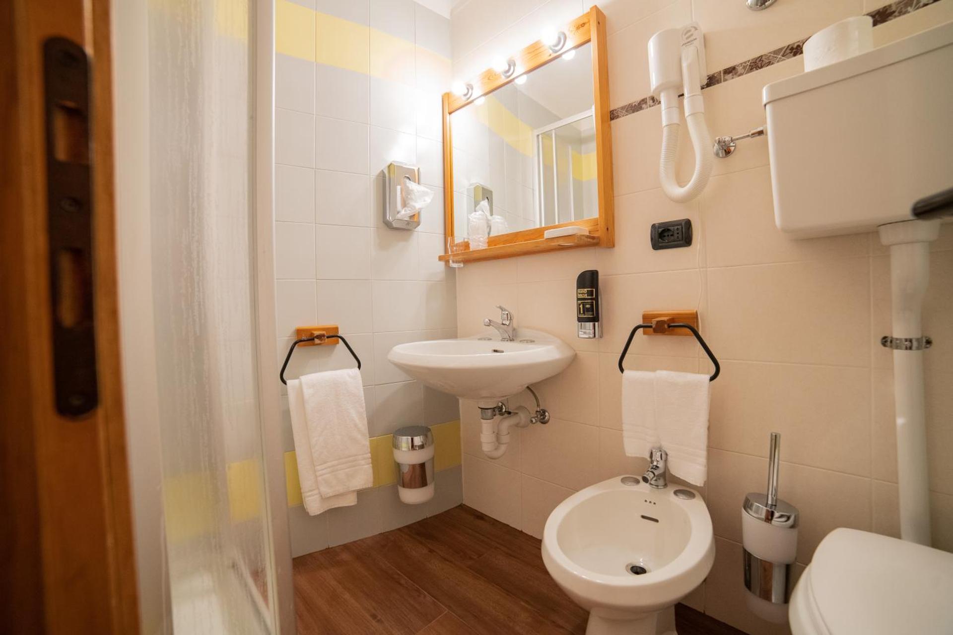 Alpen Resort Bivio - Photo 35