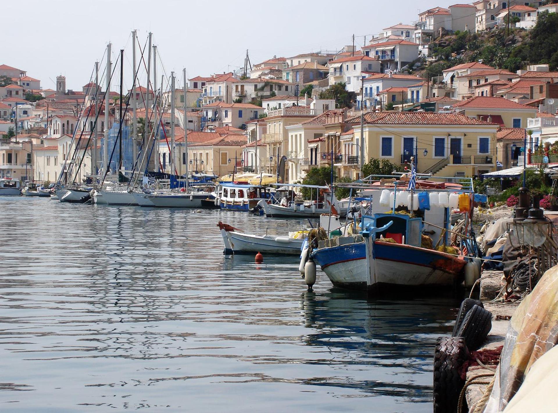 7 Brothers Hotel - Photo 17