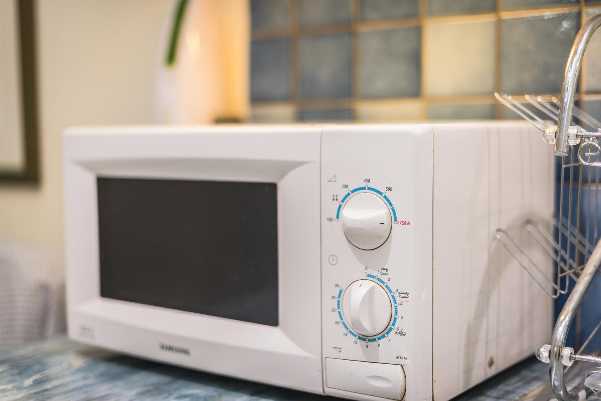 Amazing Apartment Pallini - Near Airport & Metro - Photo 14