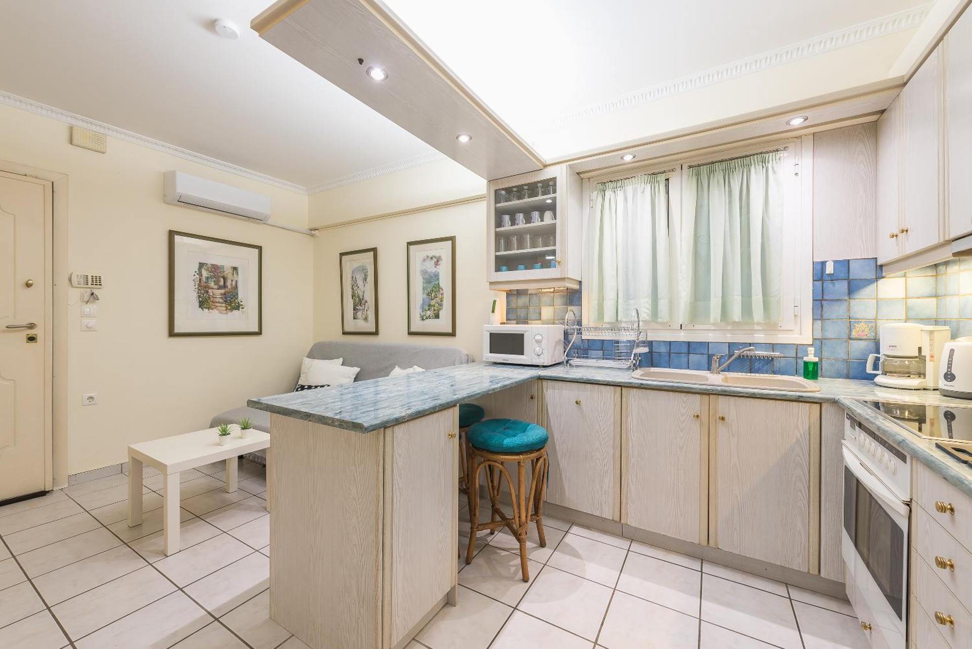 Amazing Apartment Pallini - Near Airport & Metro - Photo 22