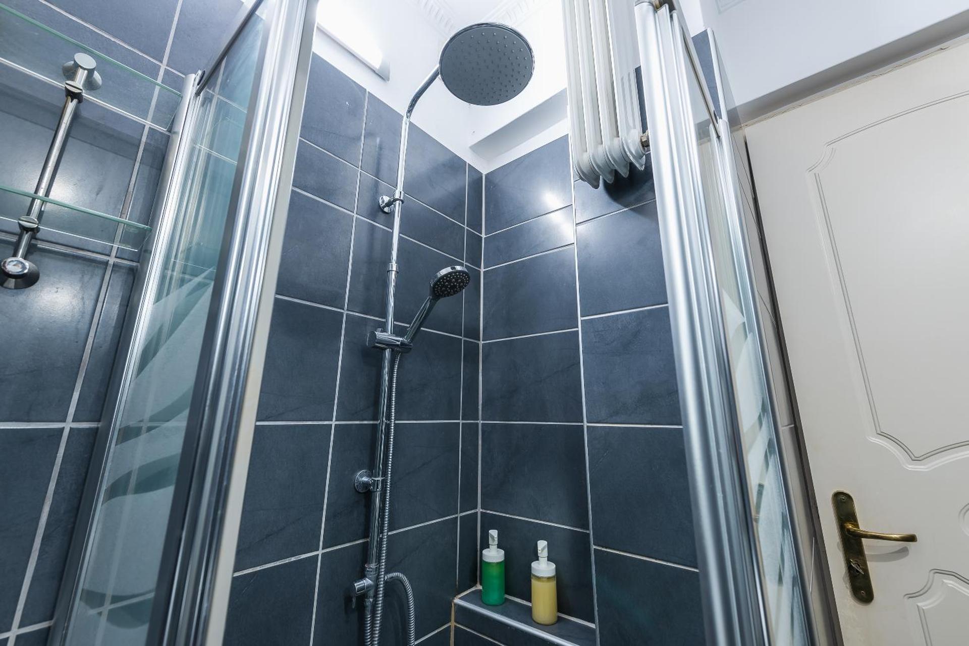 Amazing Apartment Pallini - Near Airport & Metro - Photo 42