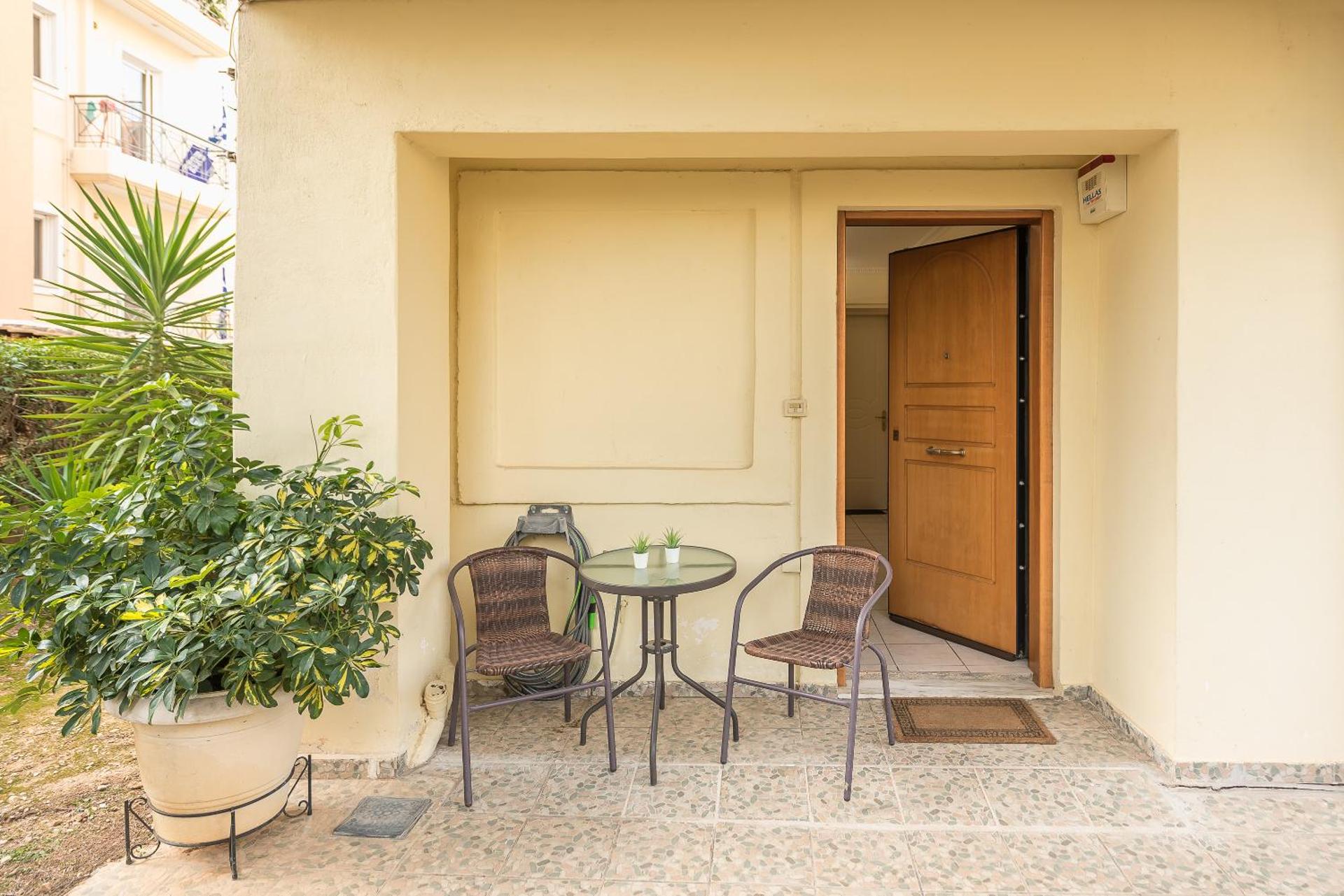 Amazing Apartment Pallini - Near Airport & Metro - Photo 7