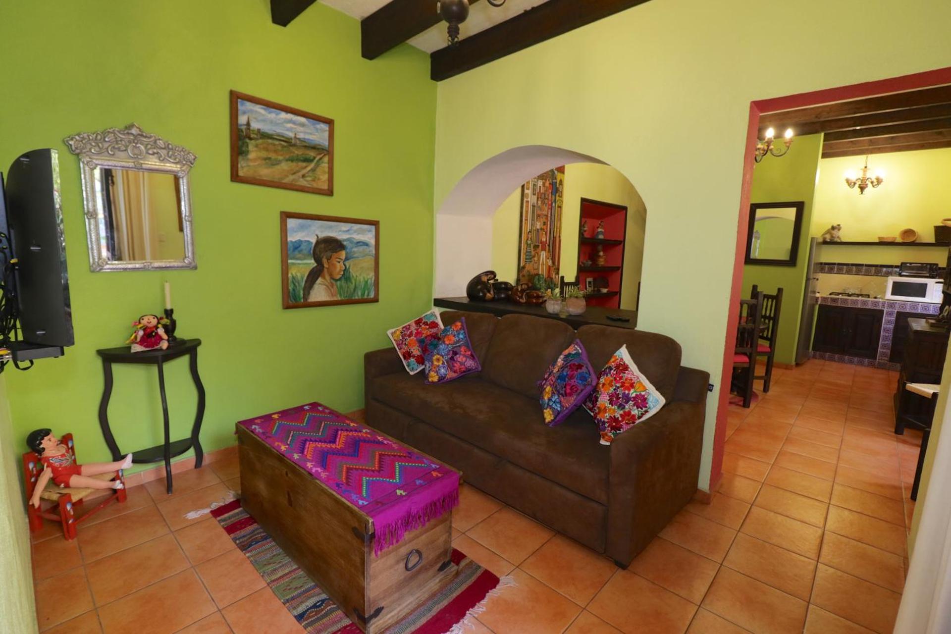 Casa Mia Suites - Photo 31