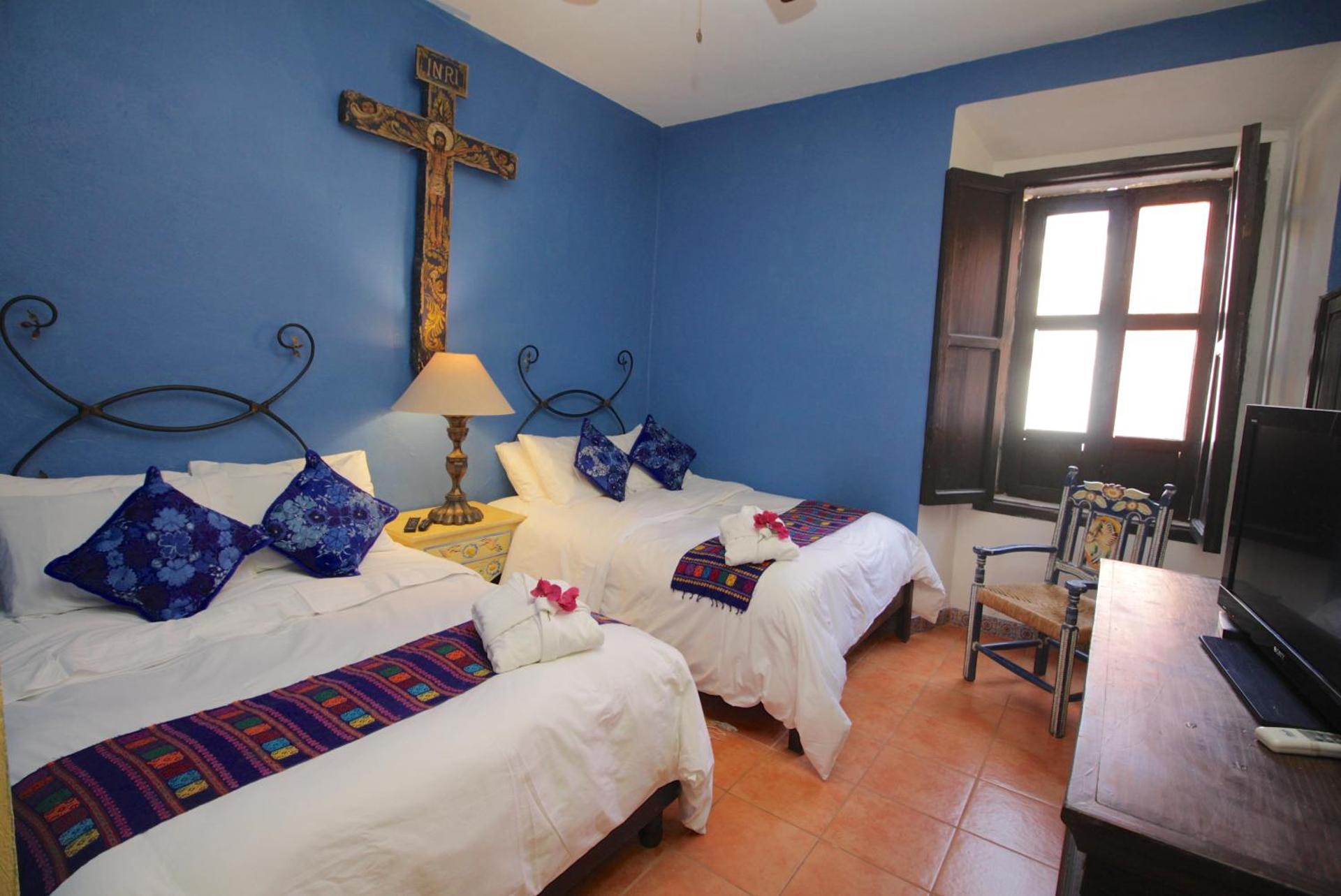 Casa Mia Suites - Photo 20