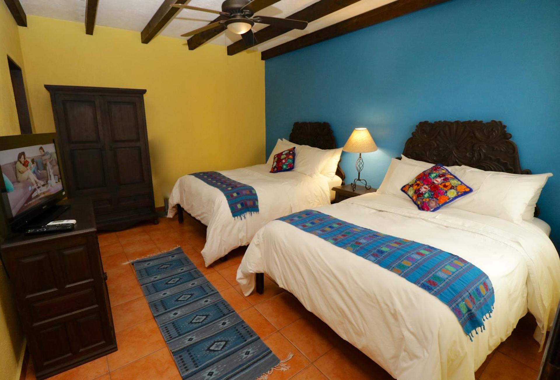 Casa Mia Suites - Photo 24