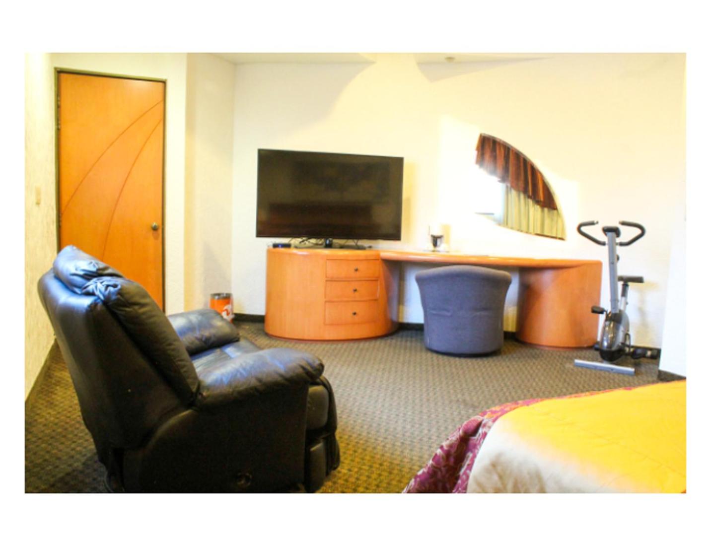 Hotel Mandarin Carton - Photo 22