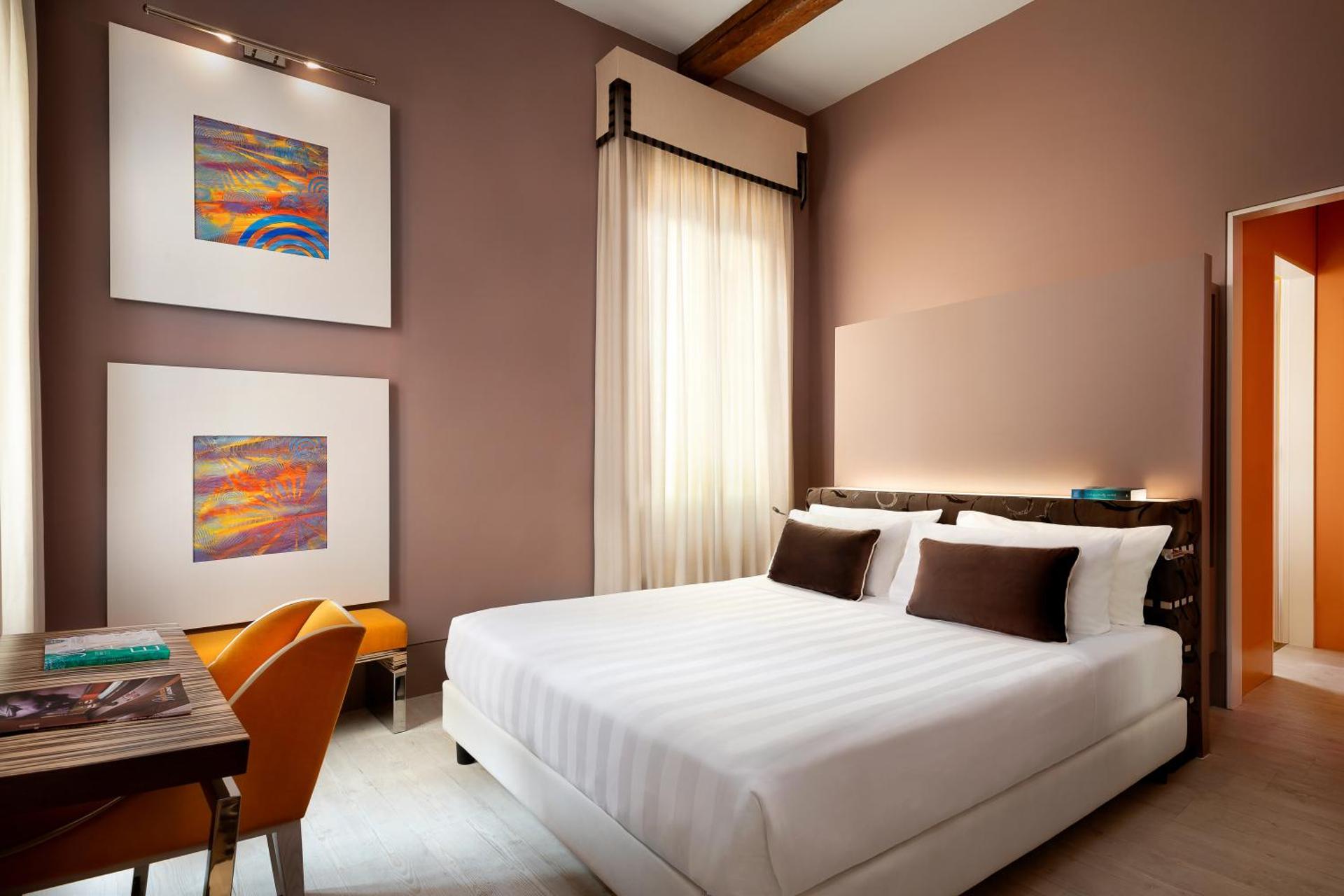 Classic Double or Twin Room