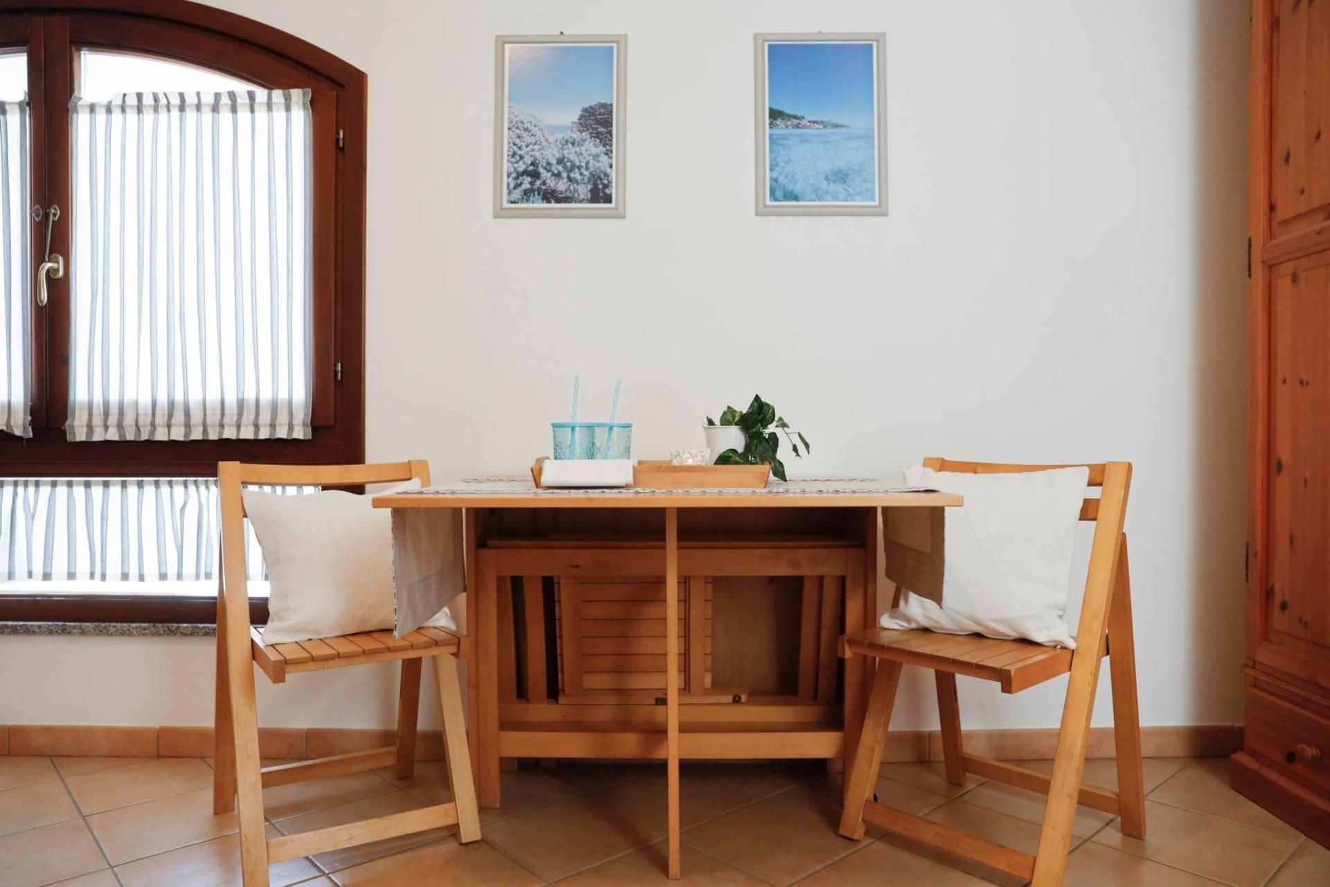 Basic One-Bedroom Apartment with Patio